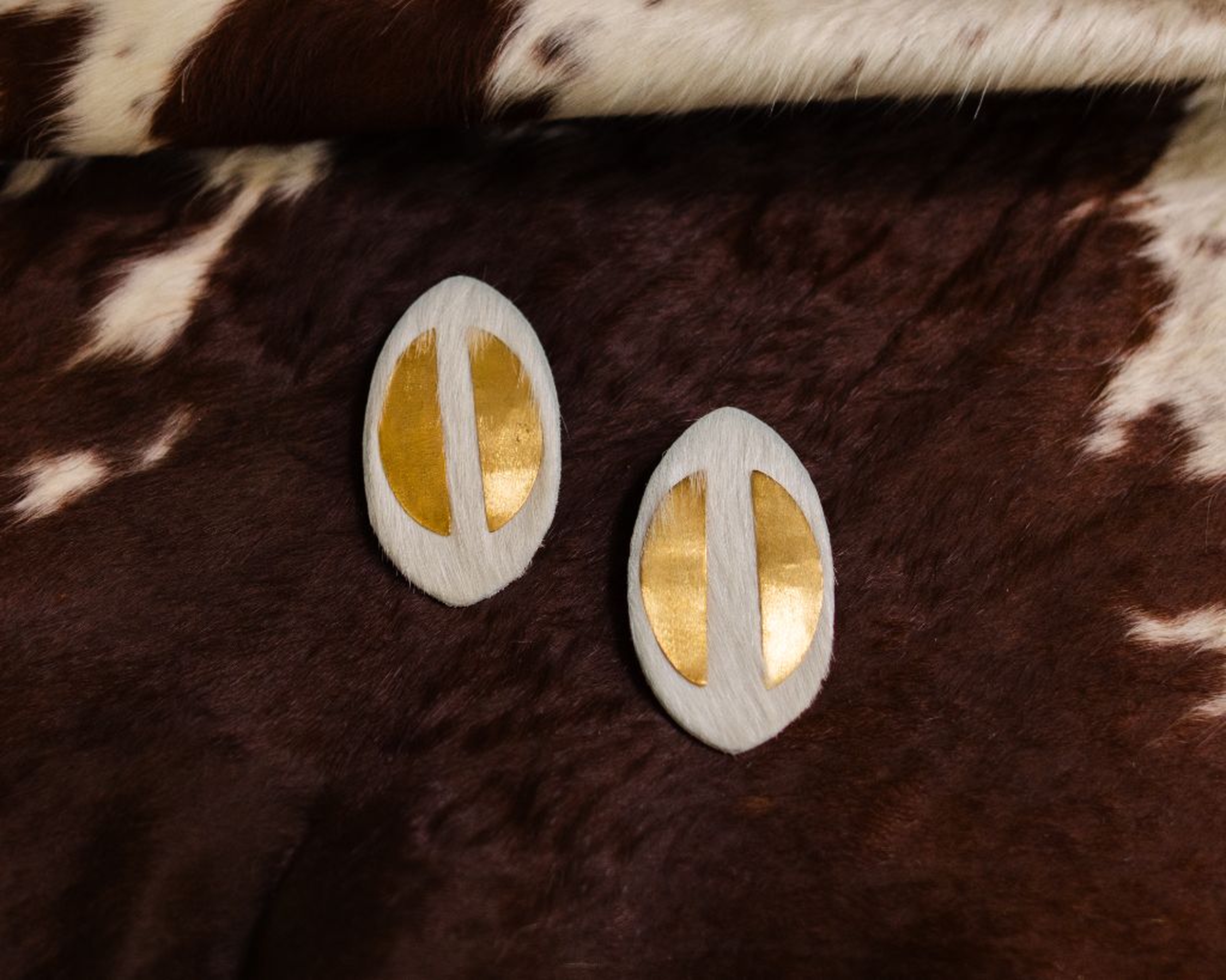 NGAO EARRINGS