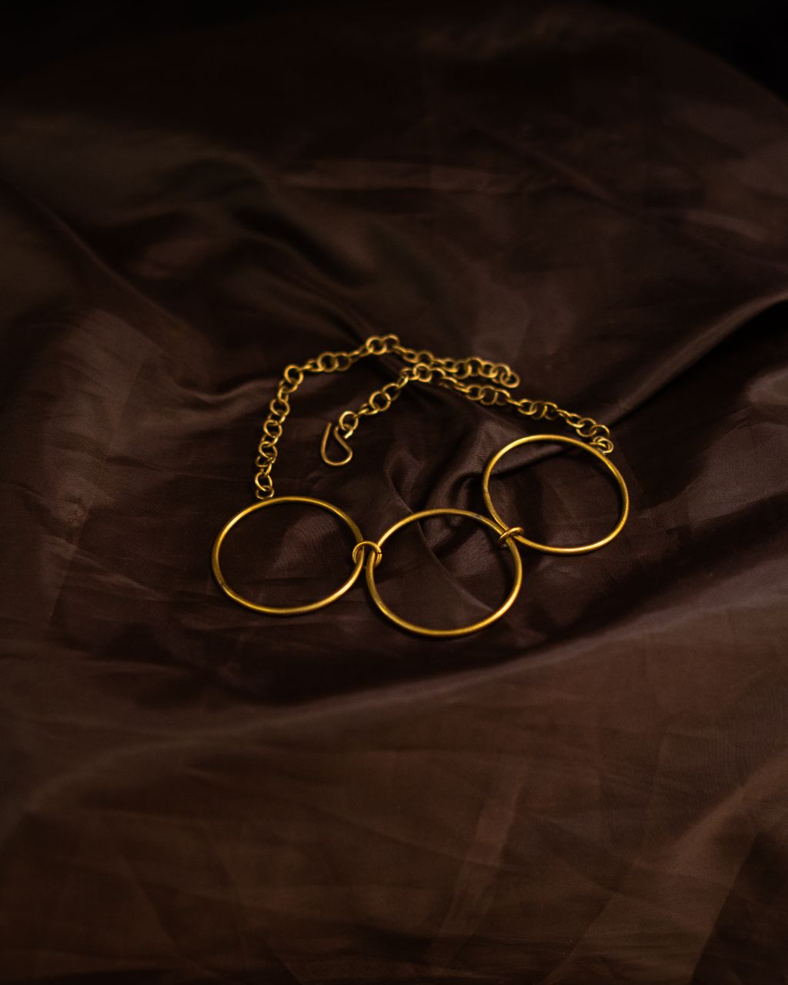 ZINDUKA CHOCKER