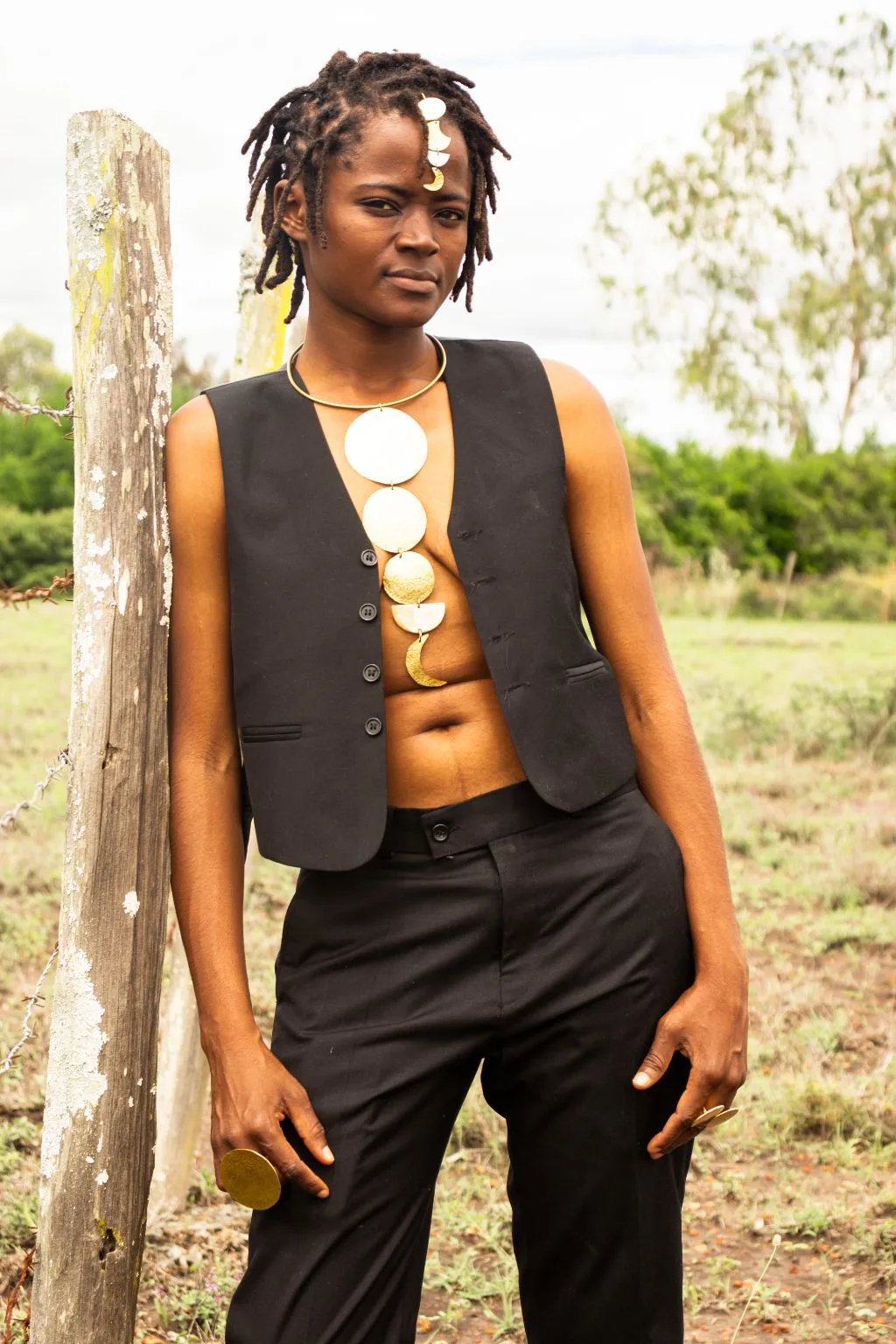 UMU NECKPIECE