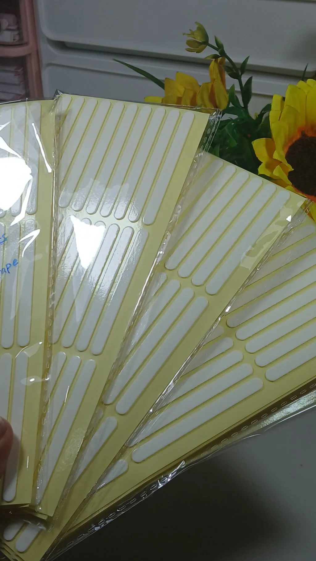 Double sided Strip tape for press-on nails