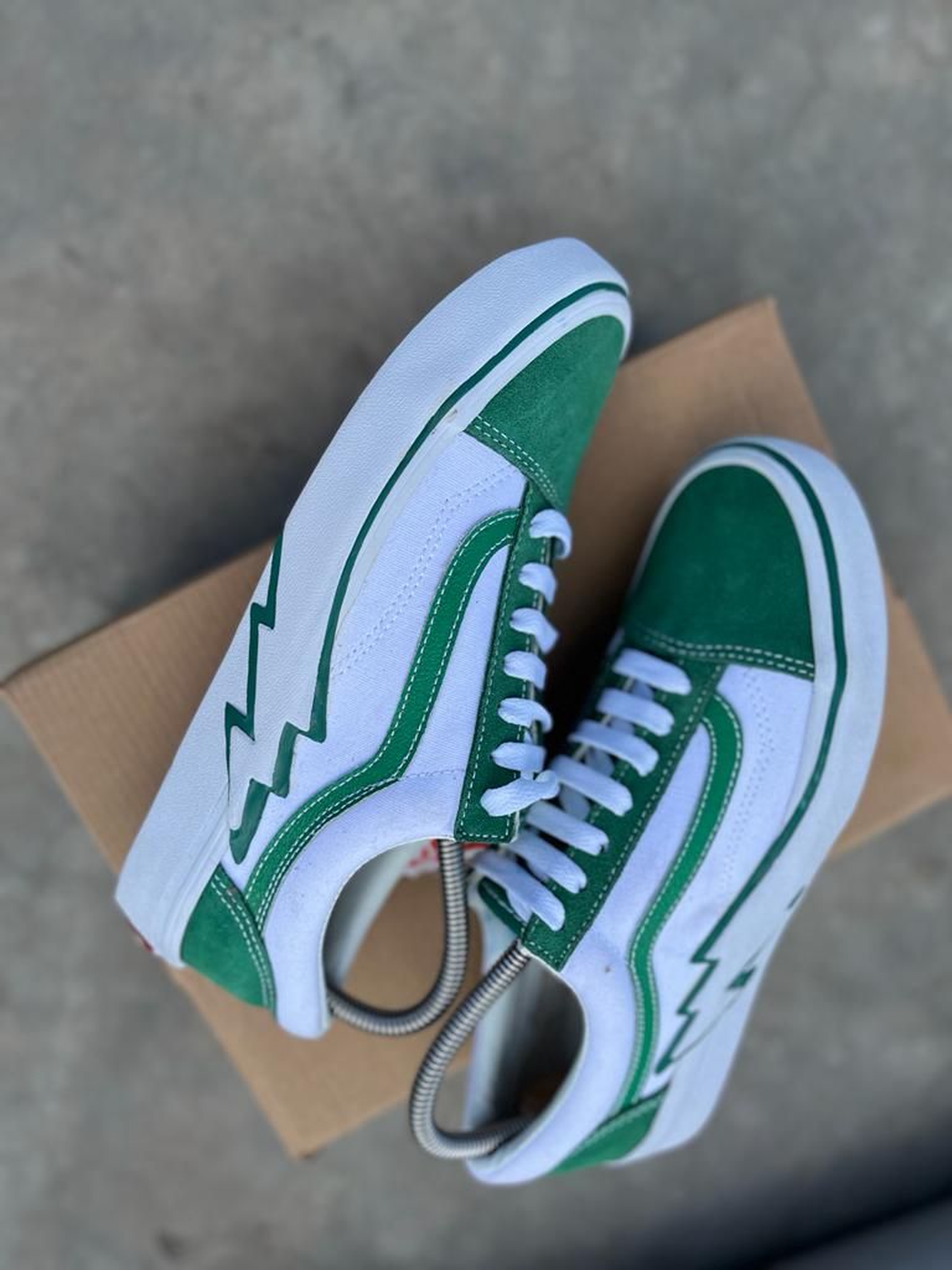 Vans skaters 