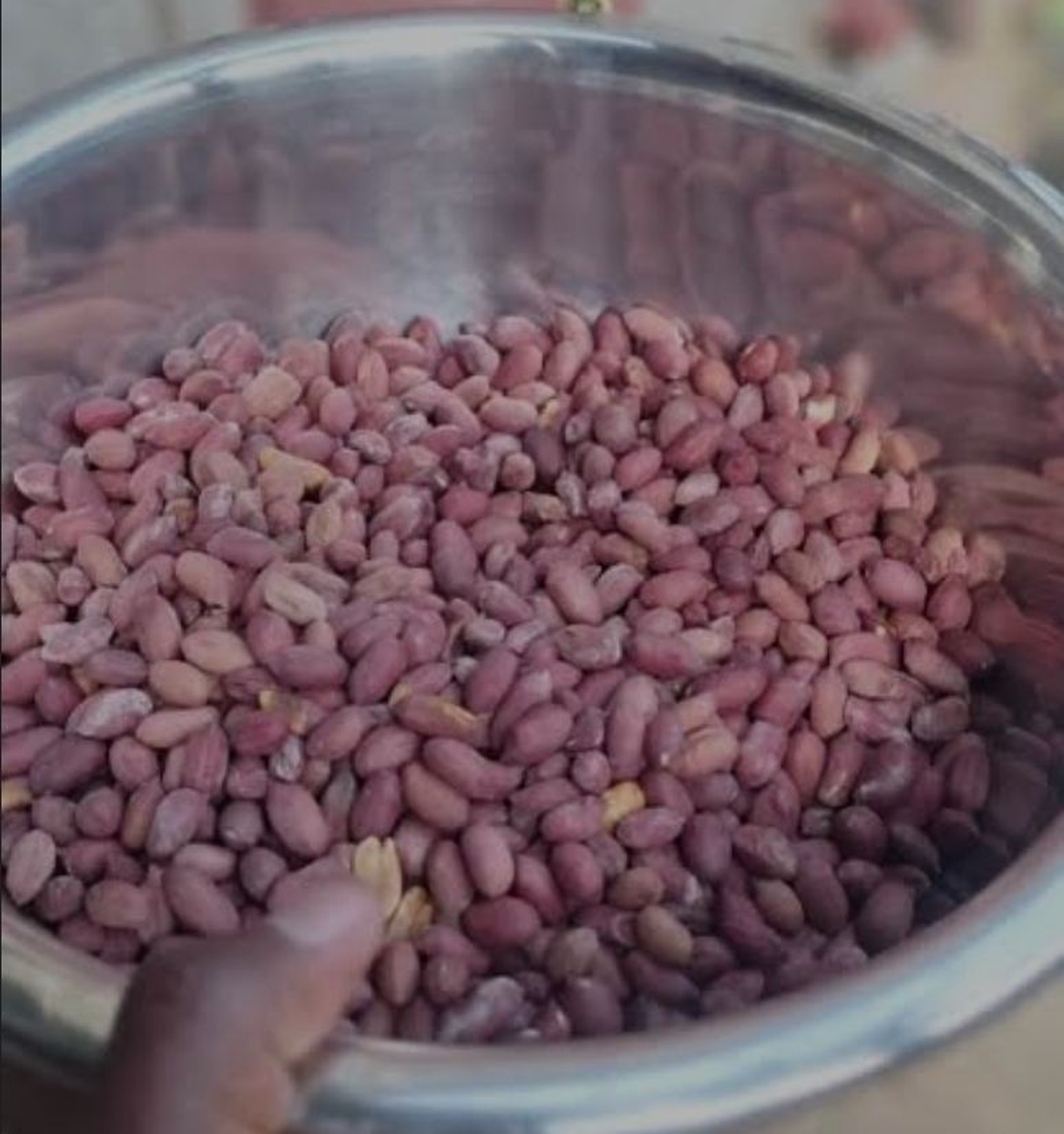 Njugu/ red peanut 
