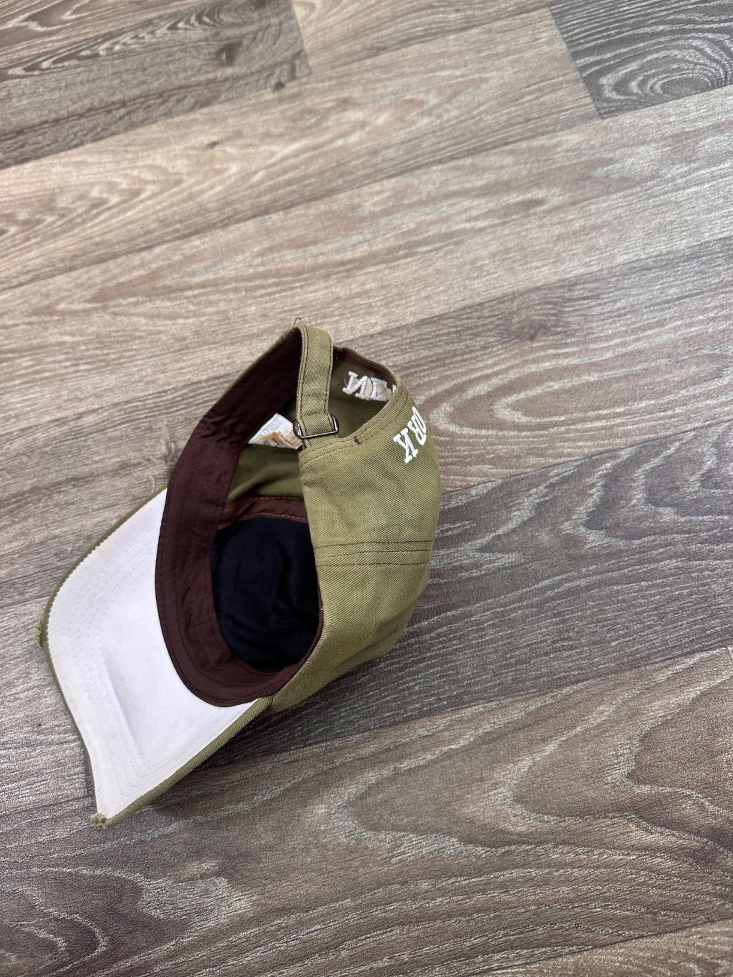 AFNY adjustable cap