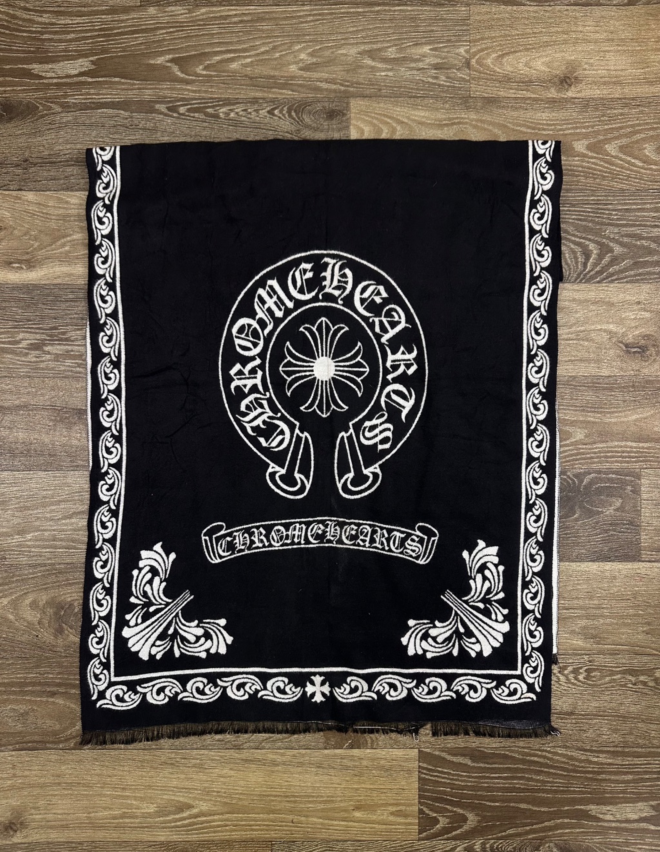 Chrome Hearts Scarf