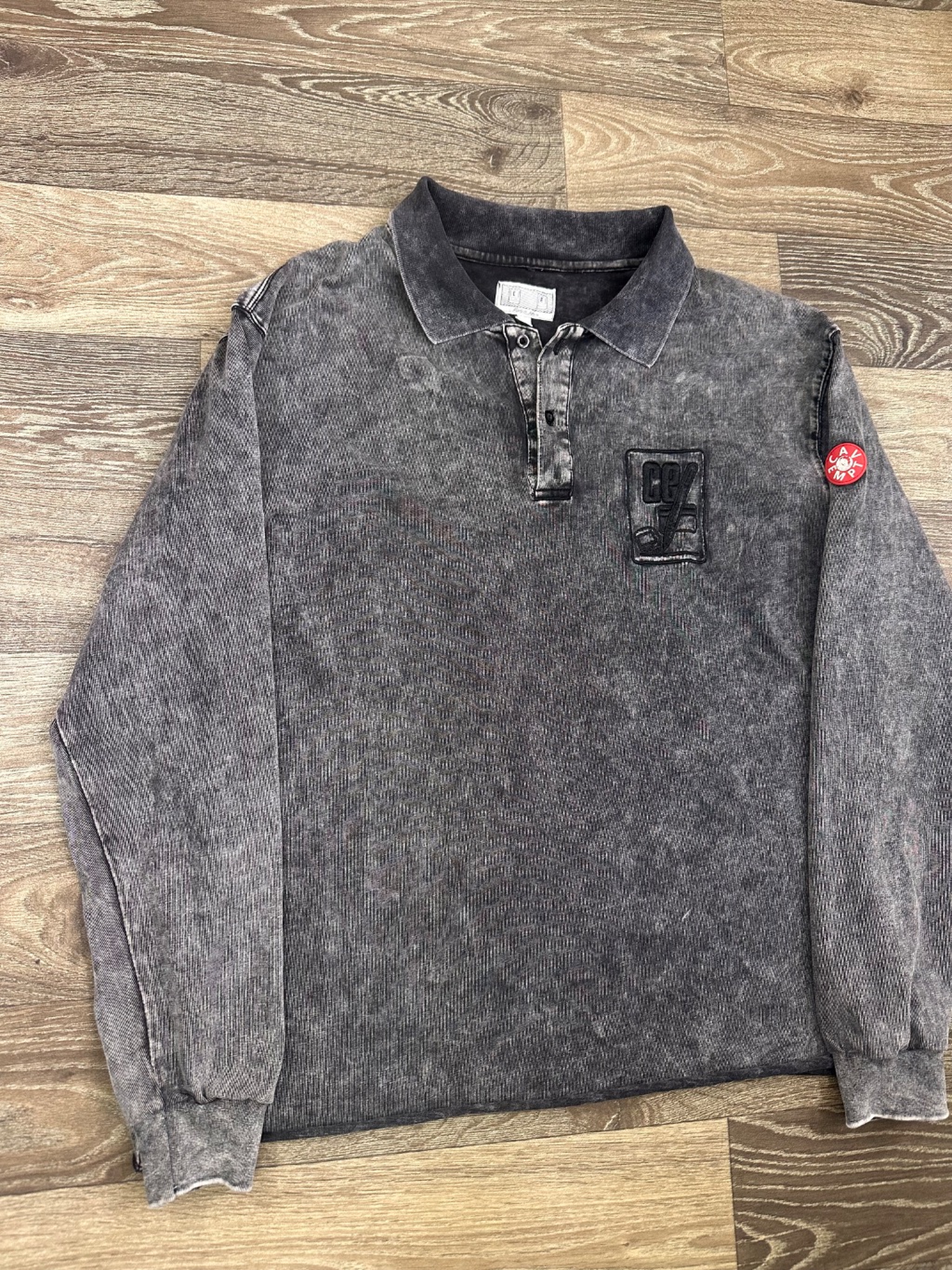 Acid wash collared sweatshirt
