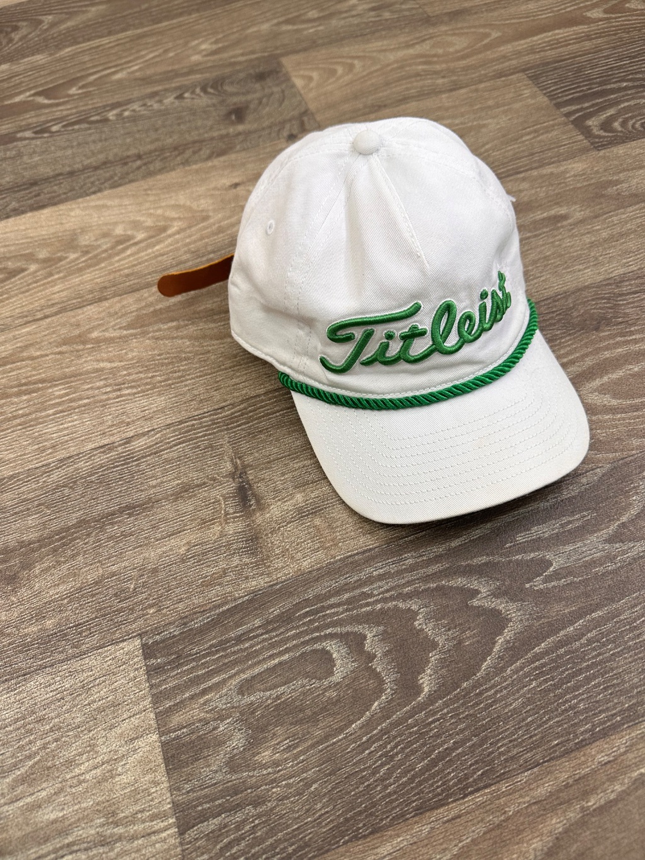Titleist adjustable cap