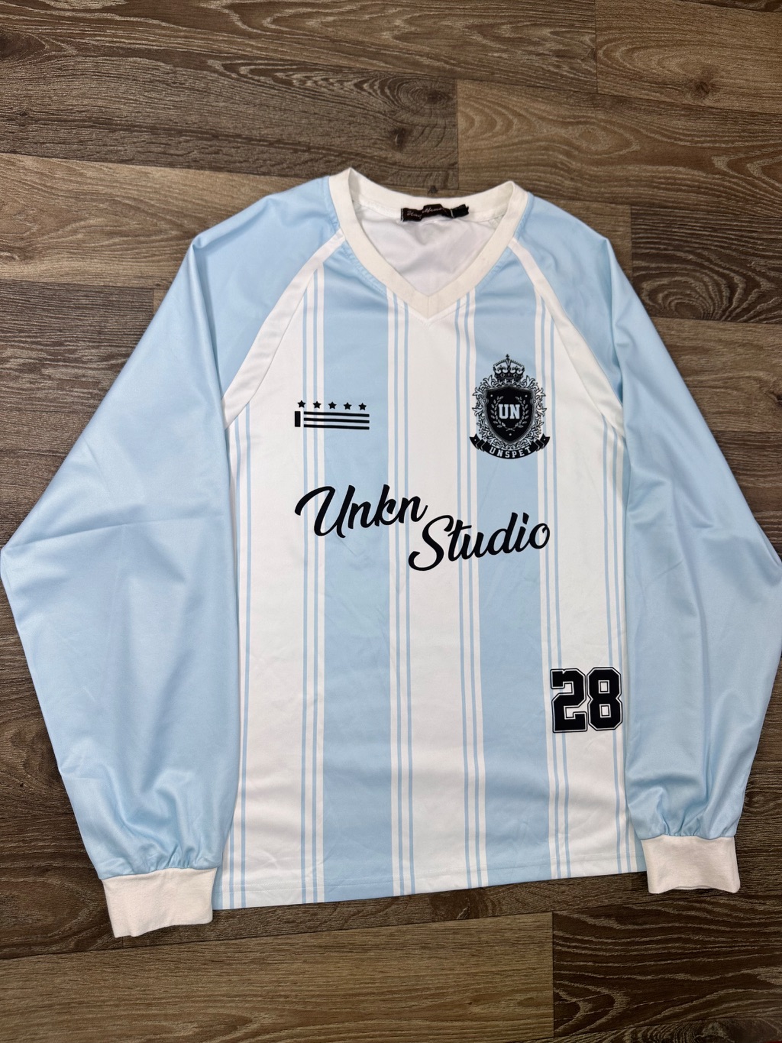 Unknown Studio Retro Jersey 