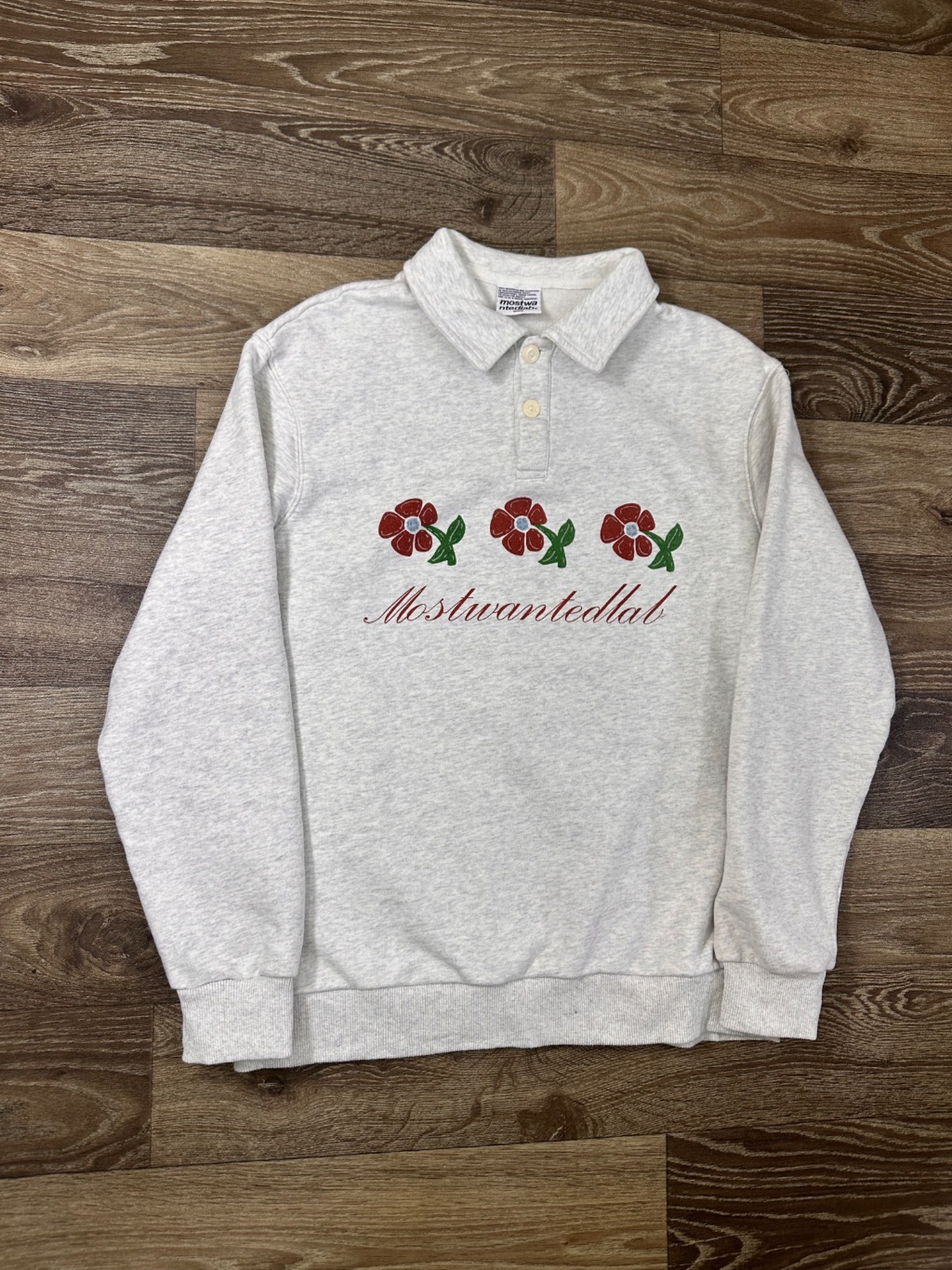 Most wanted lab Collared Sweatshirt