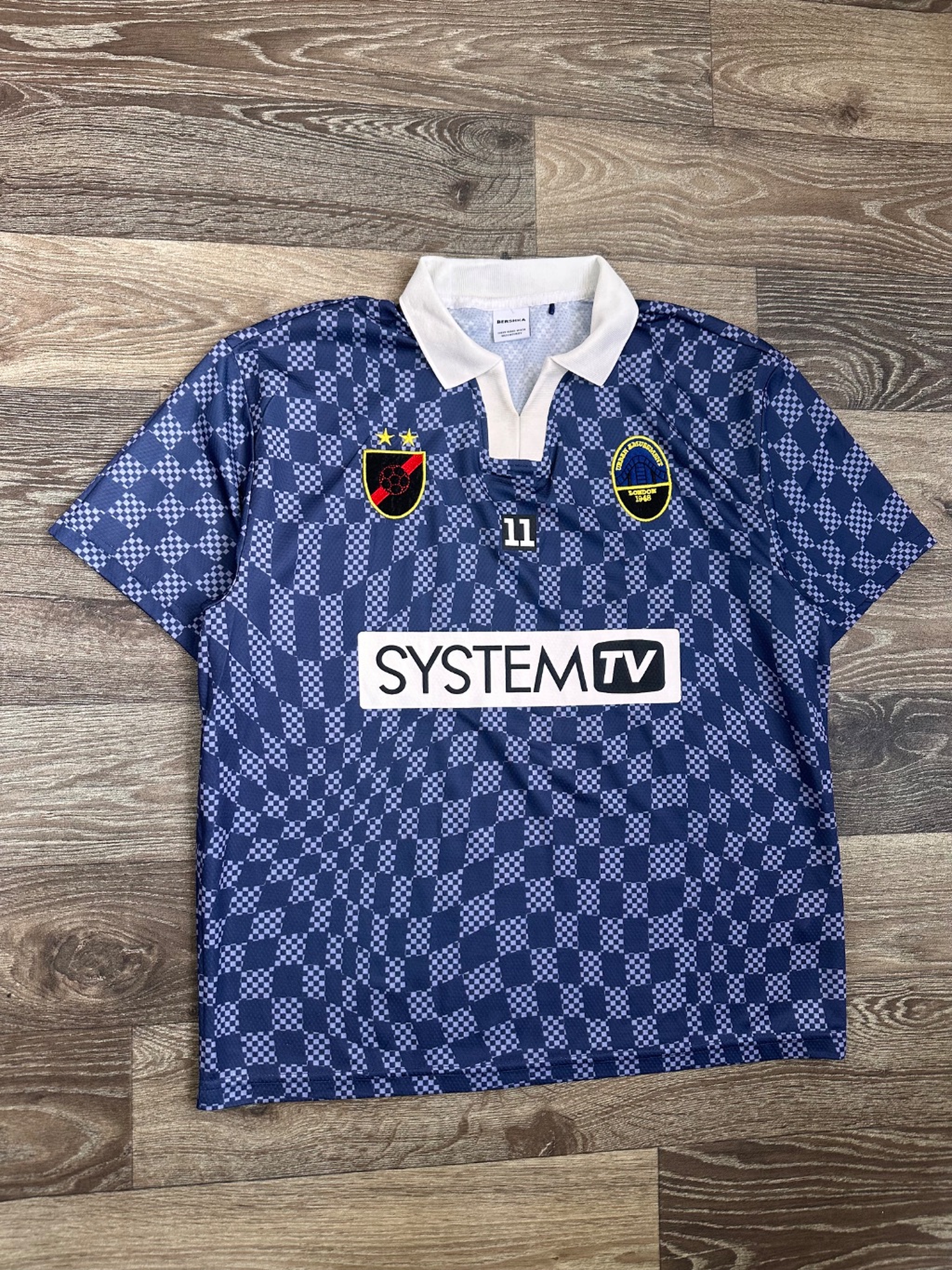 Urban Amusement retro jersey