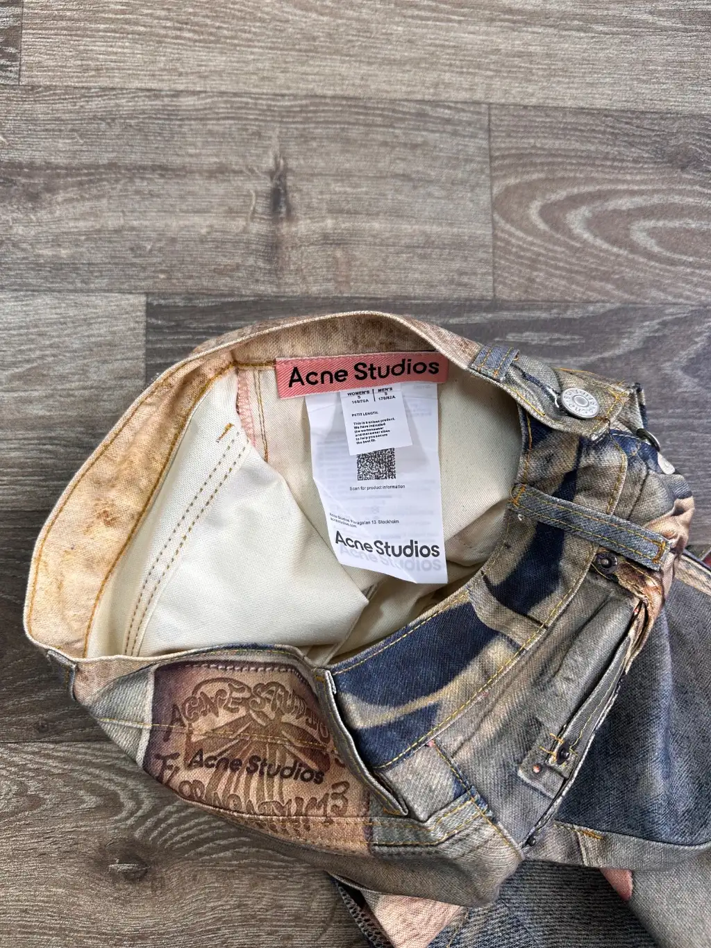 Acne Studios Graphic Jeans