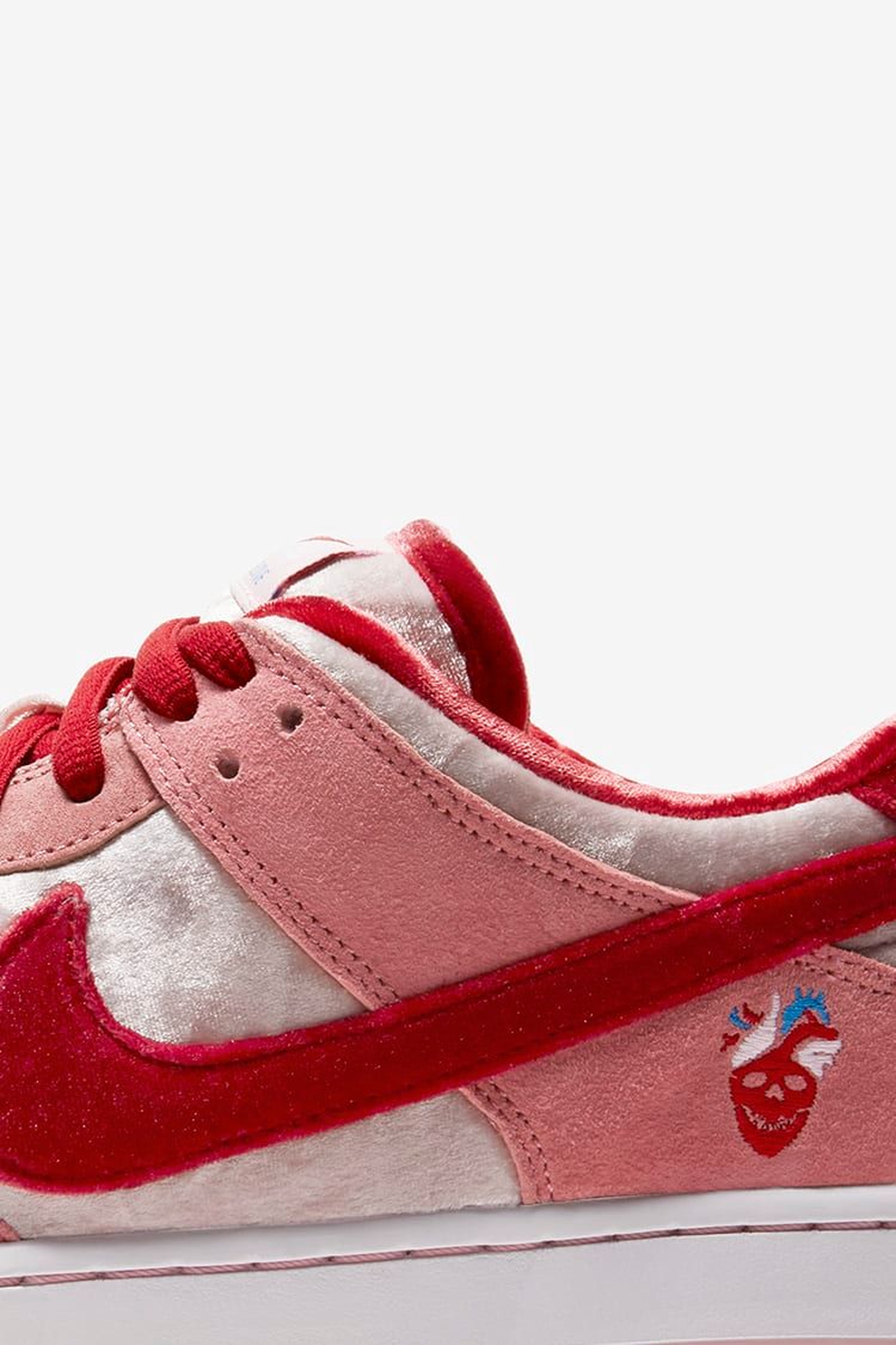 Nike SB Dunk Low Pro "Strangelove"