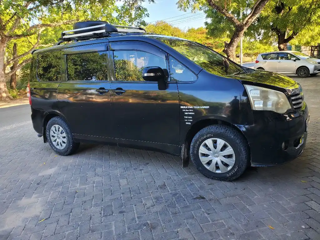 Taxi aroun cost