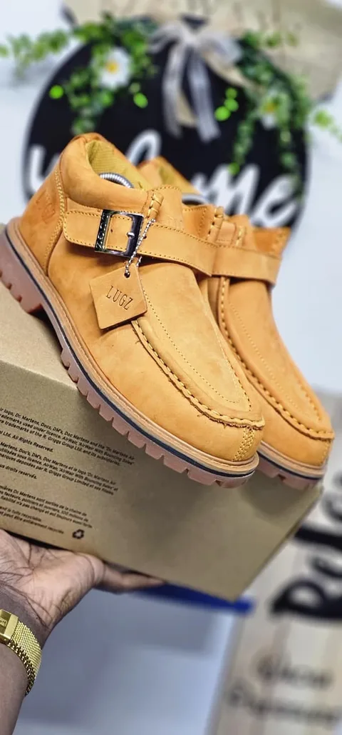 Lugz Strut Lo Moc Toe Boots in Golden Wheat