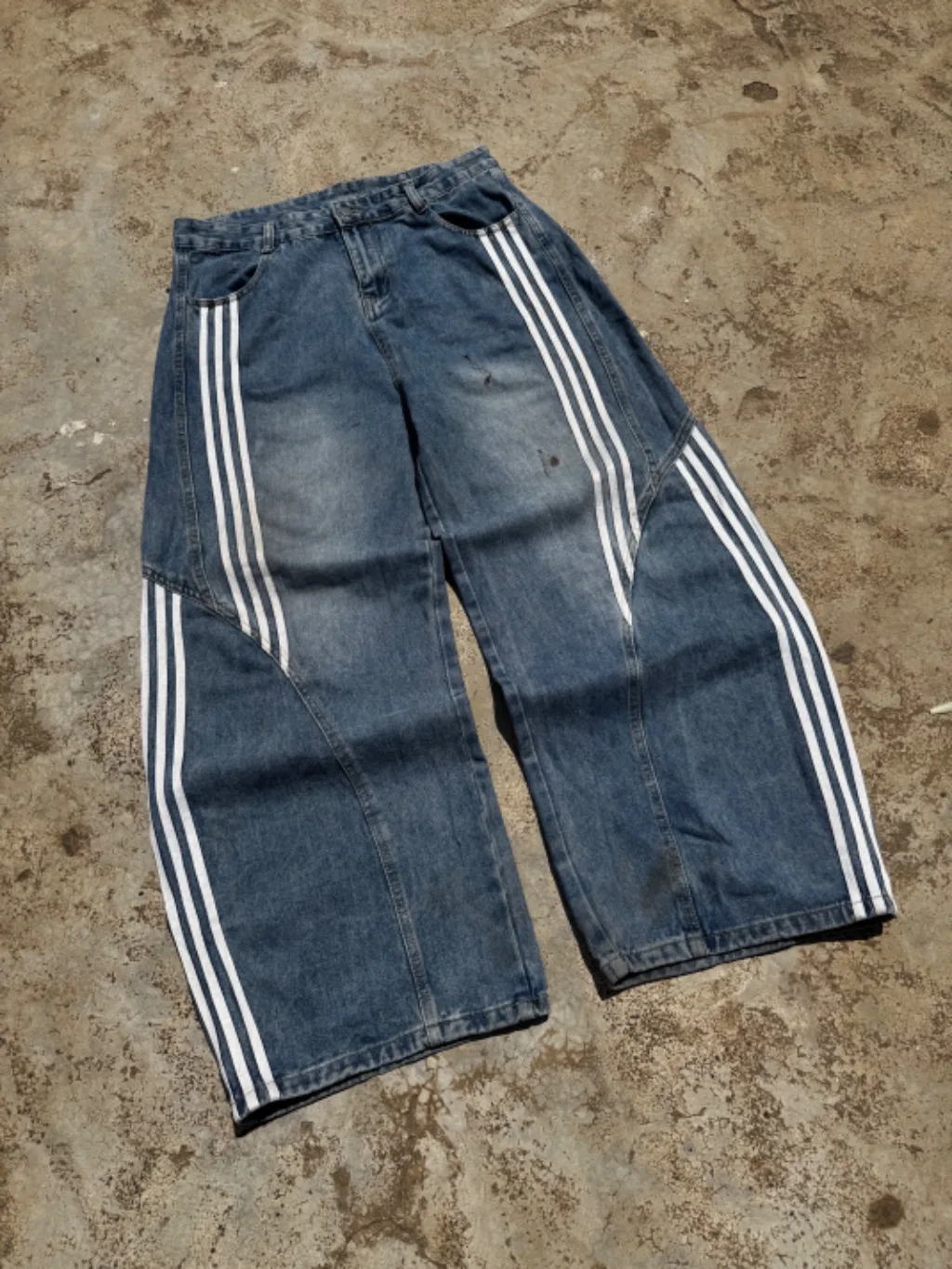 Vintage Washed Denim Horseshoe Jeans