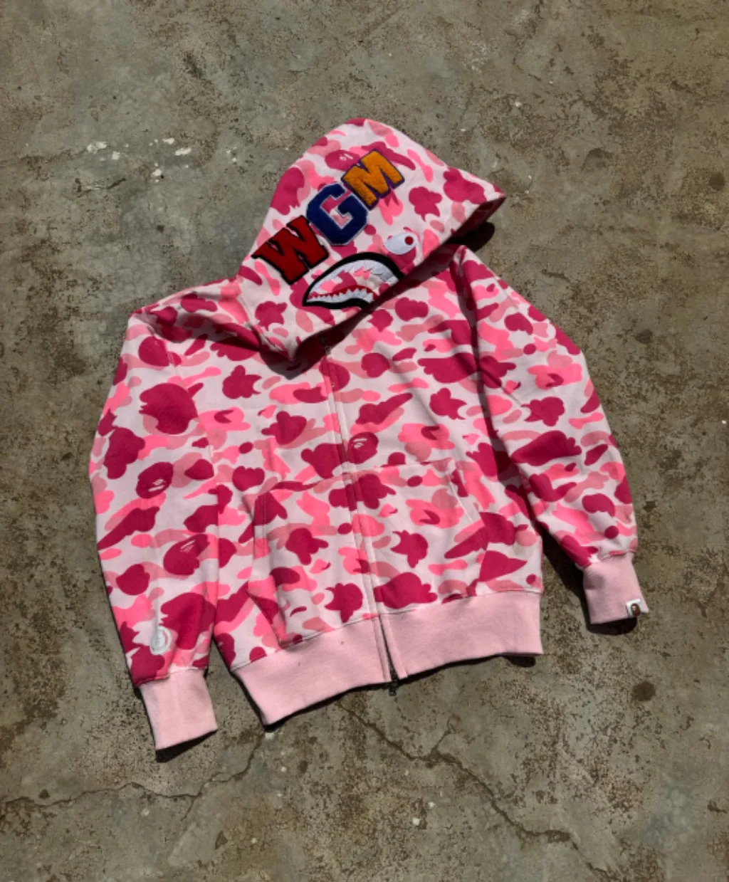 Vintage Pink Camo Shark Full-Zip Hoodie Large