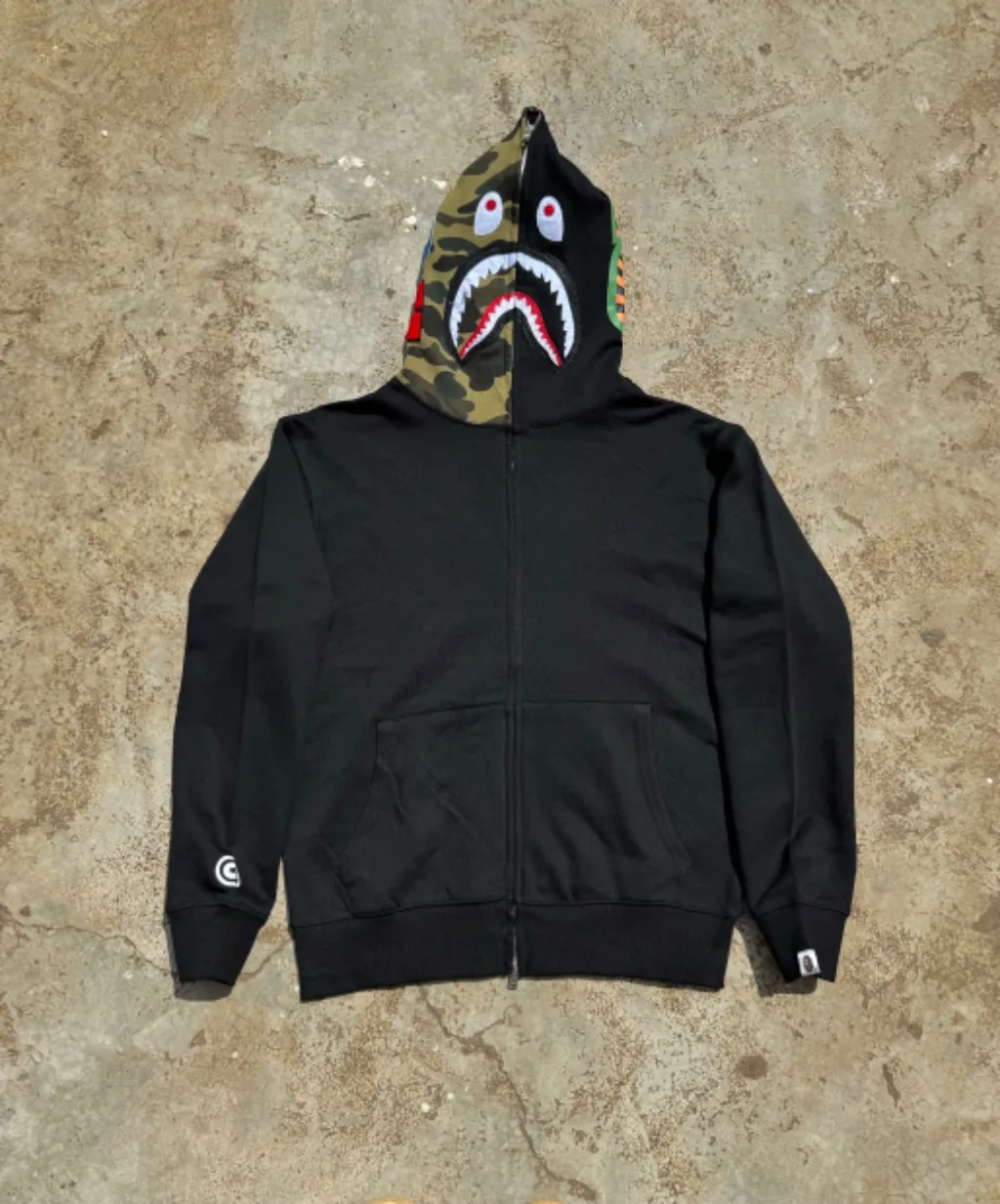 Vintage Black Camo Split-Hood Shark Full-Zip Hoodie