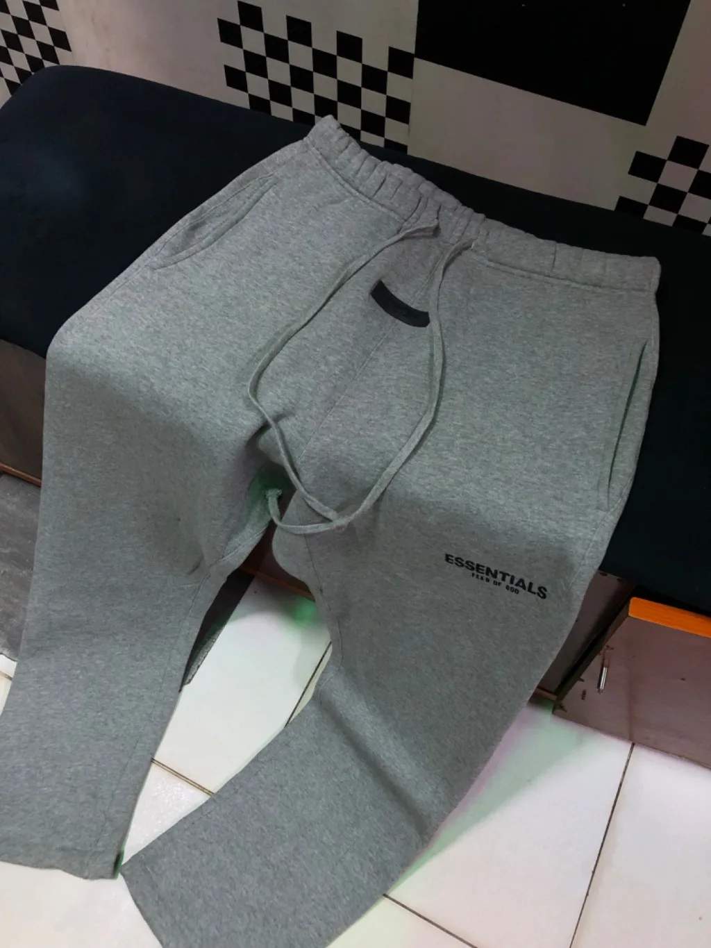 Fear of God Essentials Sweatpants | Heather Grey | Heavyweight Fleece | Size XL