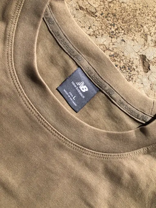 NEW BALANCE RUNNING CLUB Khaki | Size L