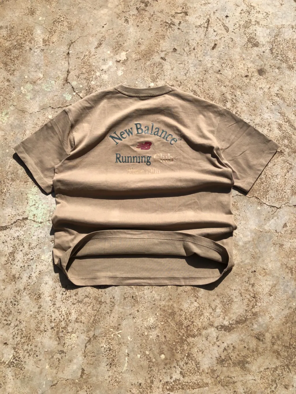 NEW BALANCE RUNNING CLUB Khaki | Size L
