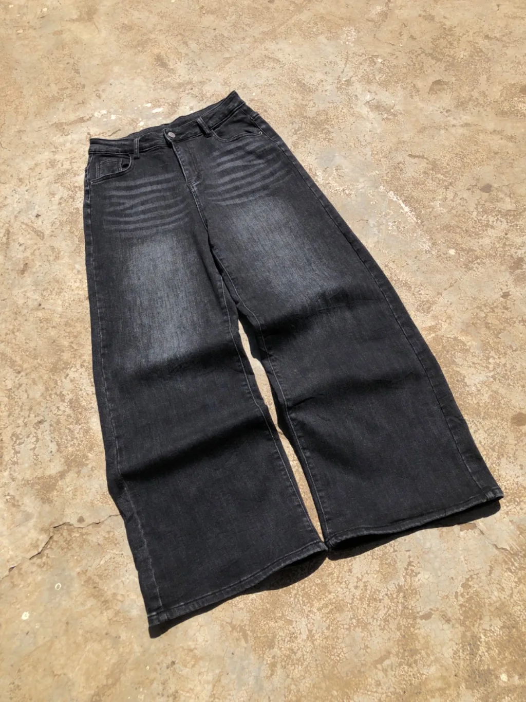 Black Washed Wide Leg Jeans - Chain Detail