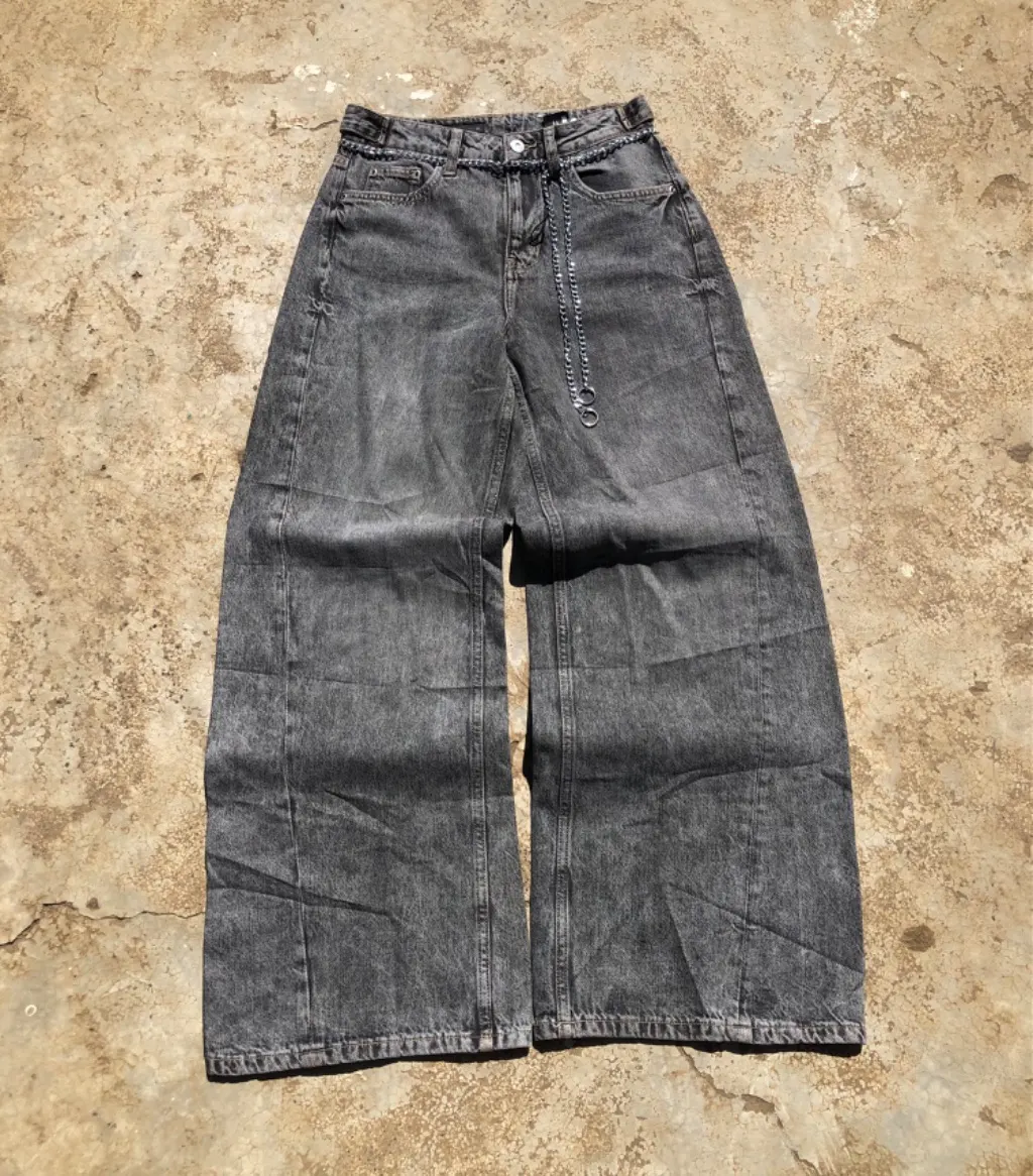 Grey Washed Balloon Jeans -Chain detail wide leg