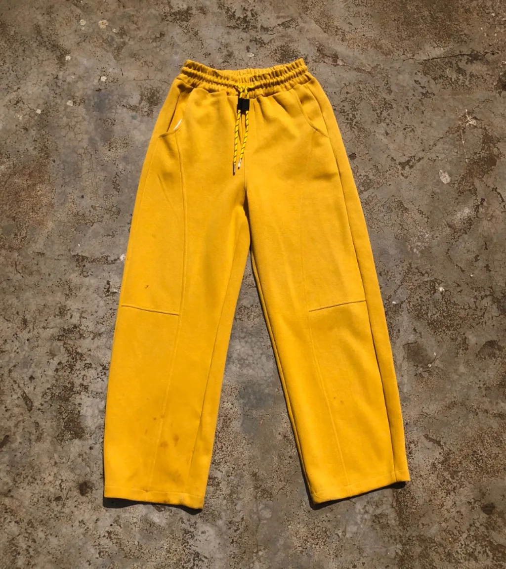 MUSTARD BARREL SWEATPANTS