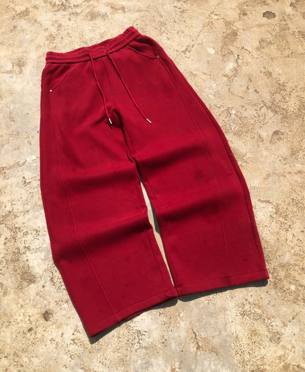 CHERRY RED BARREL SWEATS