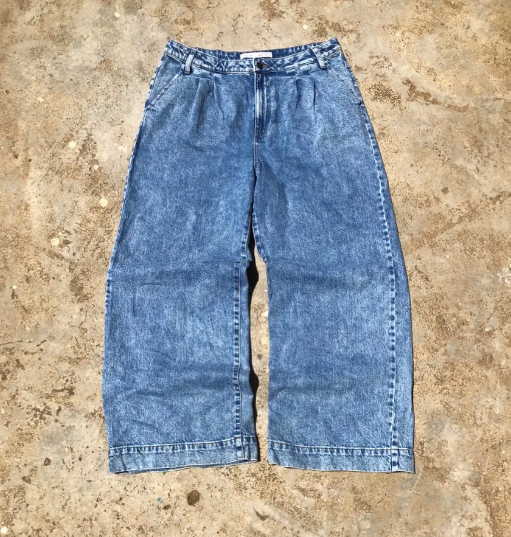 Vintage 90s Pleated Wide Leg Jeans