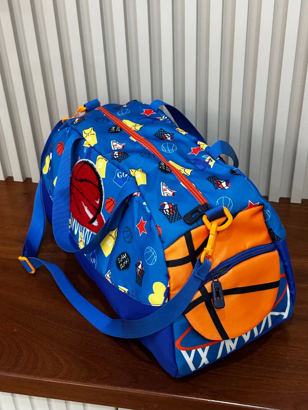 Basketball Print Kids Sports Duffle Bag (24 × 45 × 20 cm) 🏀