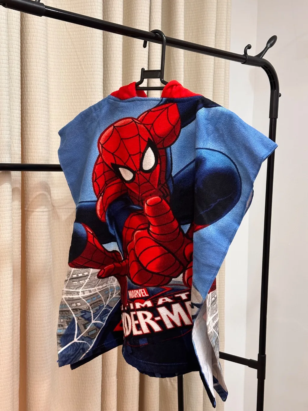 Spider man hooded swim towel