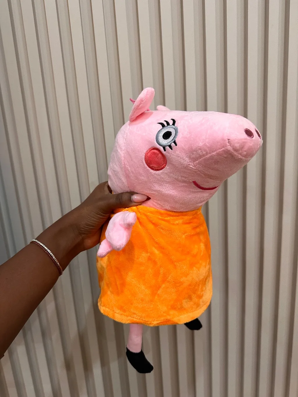 mummy pig plushy toy