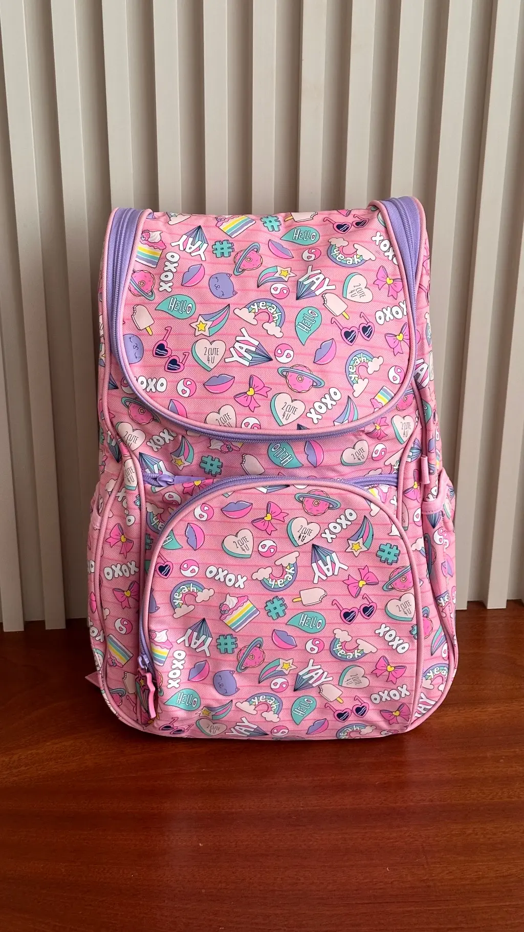 PINK XOXO SMIGGLE BAG