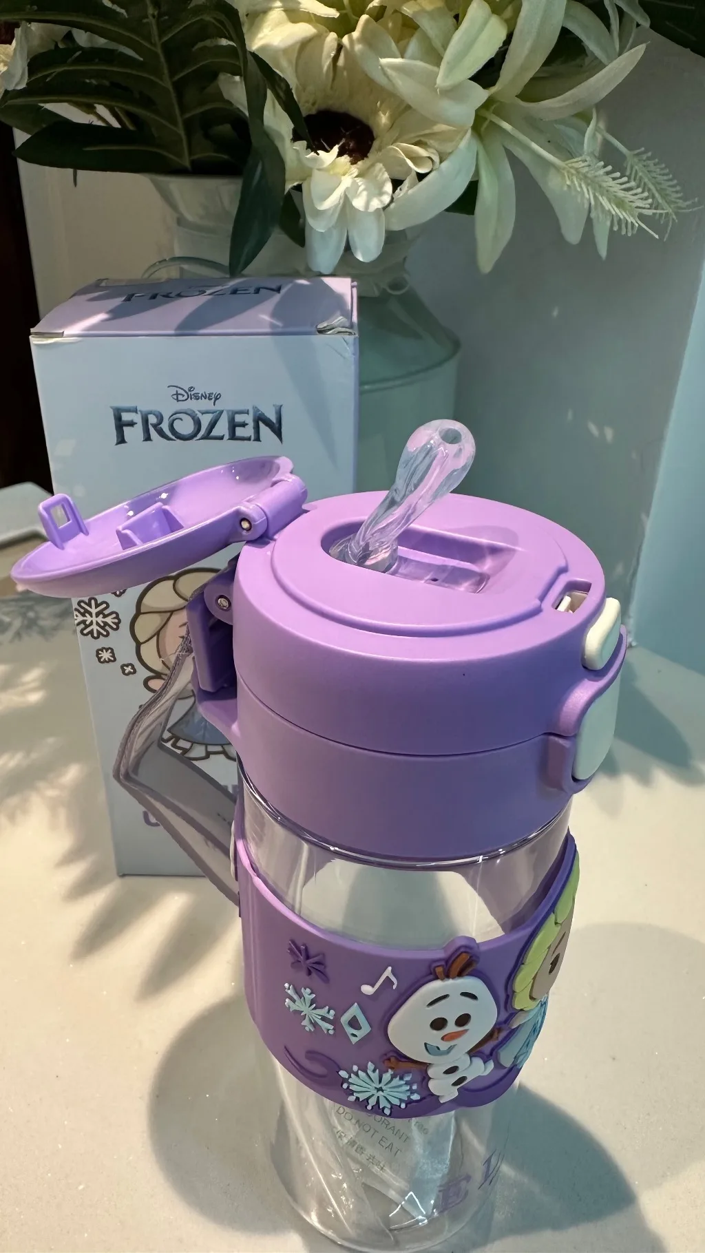 Disney elsa water bottle 600ml