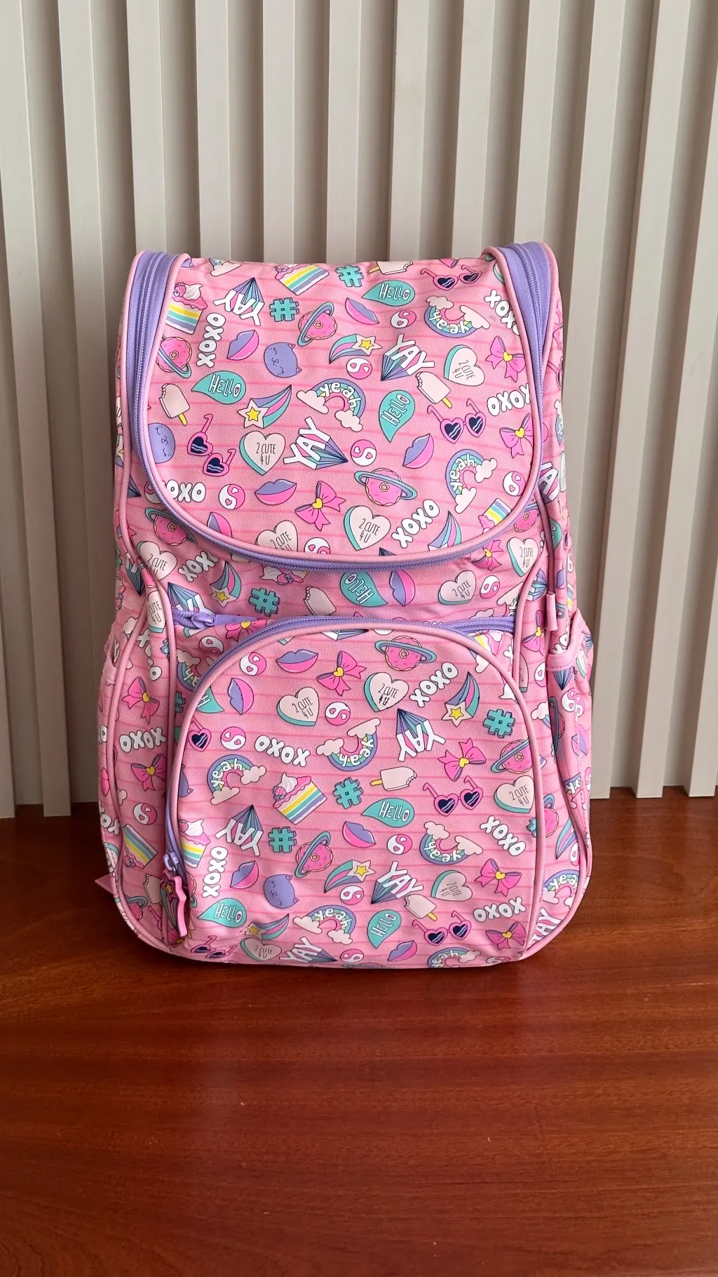 PINK XOXO SMIGGLE BAG