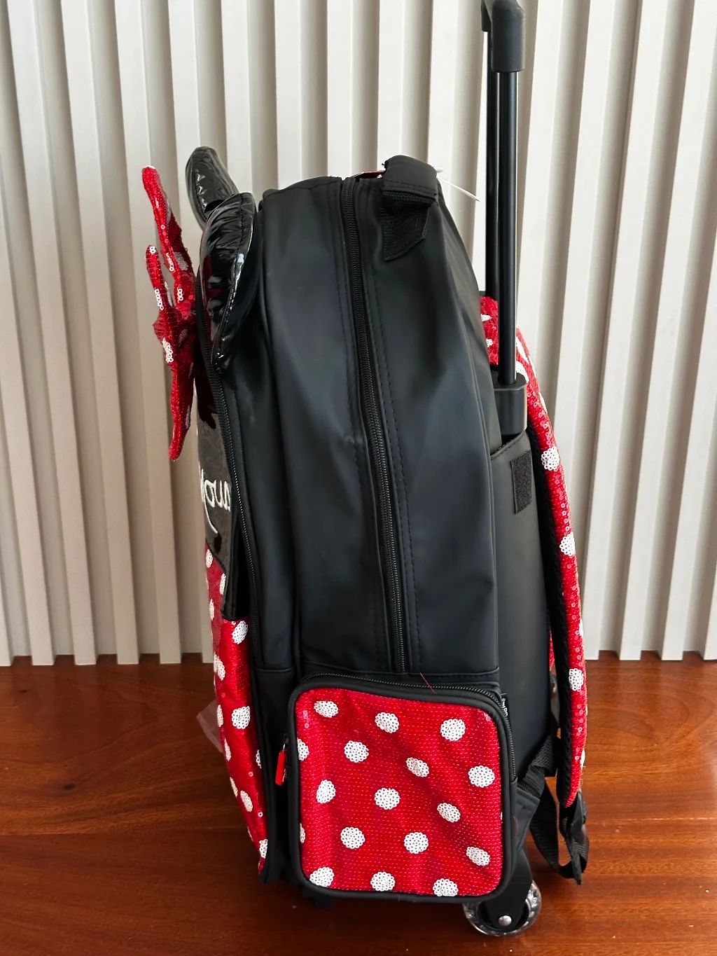 Disney Minnie Mouse Sequin Bow Light-Up Wheel Trolley Bag