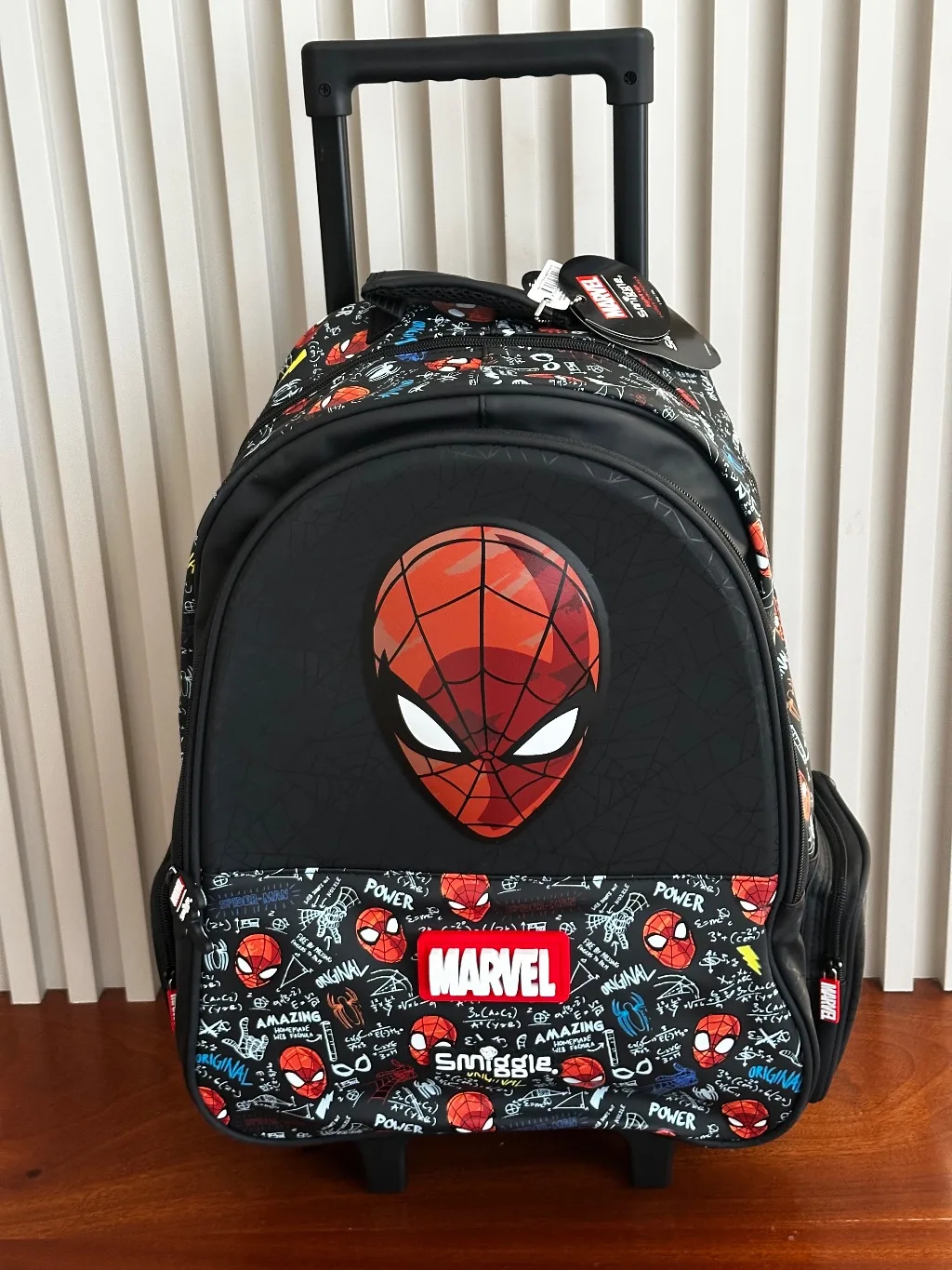 Marvel Spider-Man Hero Light-Up Wheel Trolley Bag