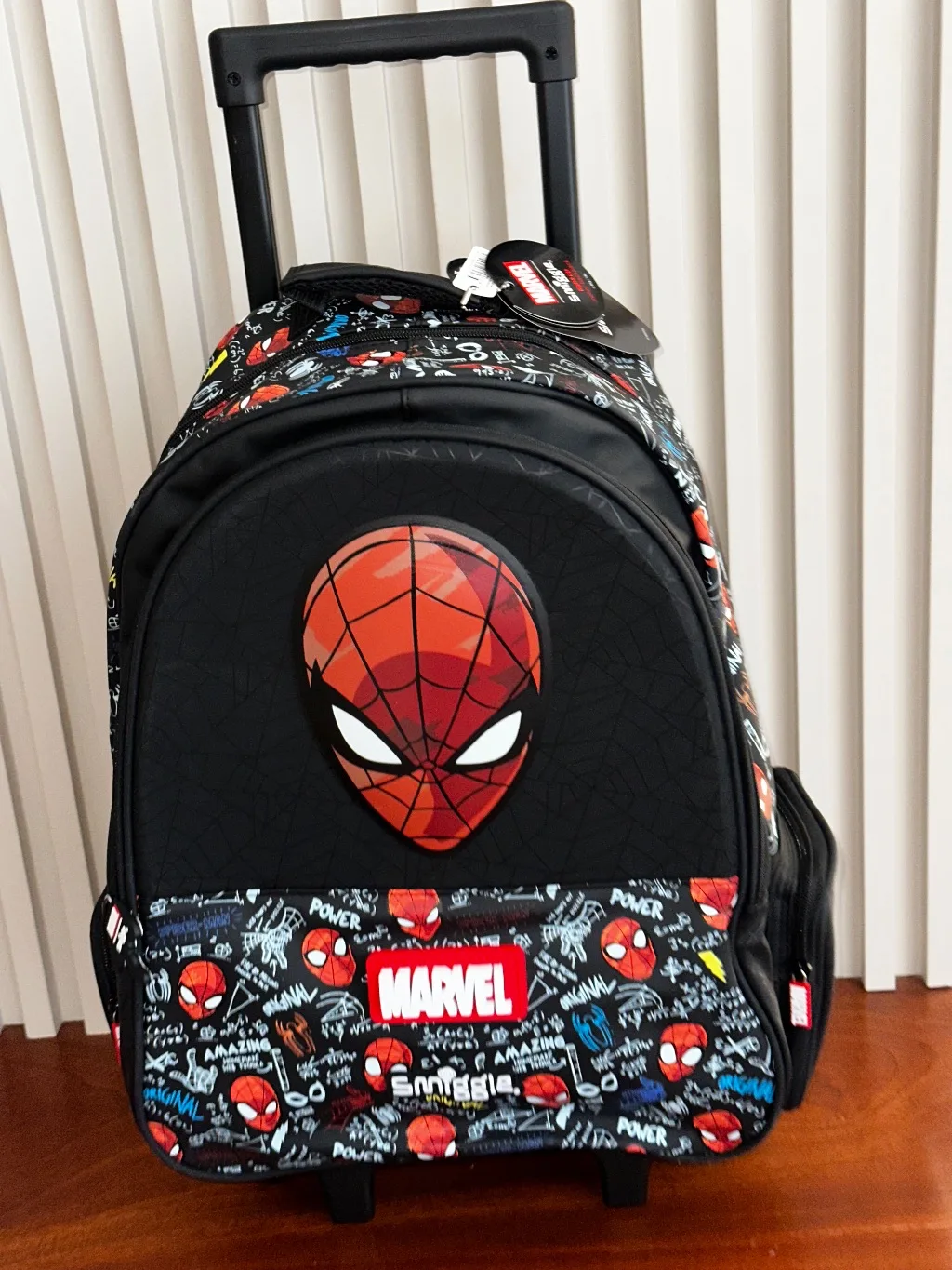 Marvel Spider-Man Hero Light-Up Wheel Trolley Bag