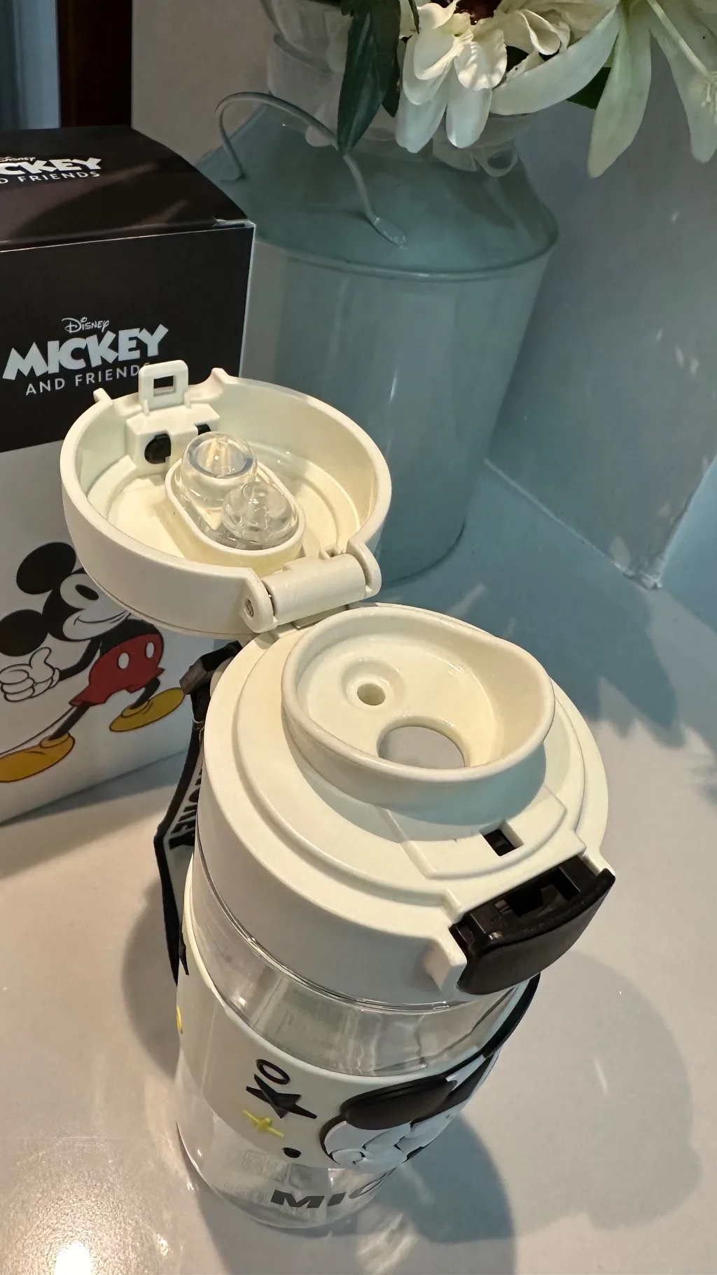 Disney Mickey Mouse  water bottle