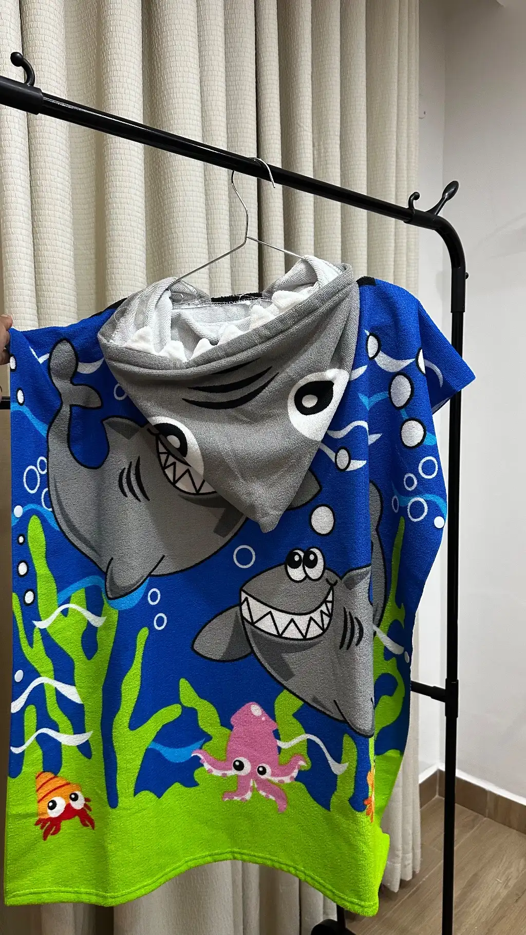 Ocean Shark Hooded Swim Towel – 70 × 130 cm