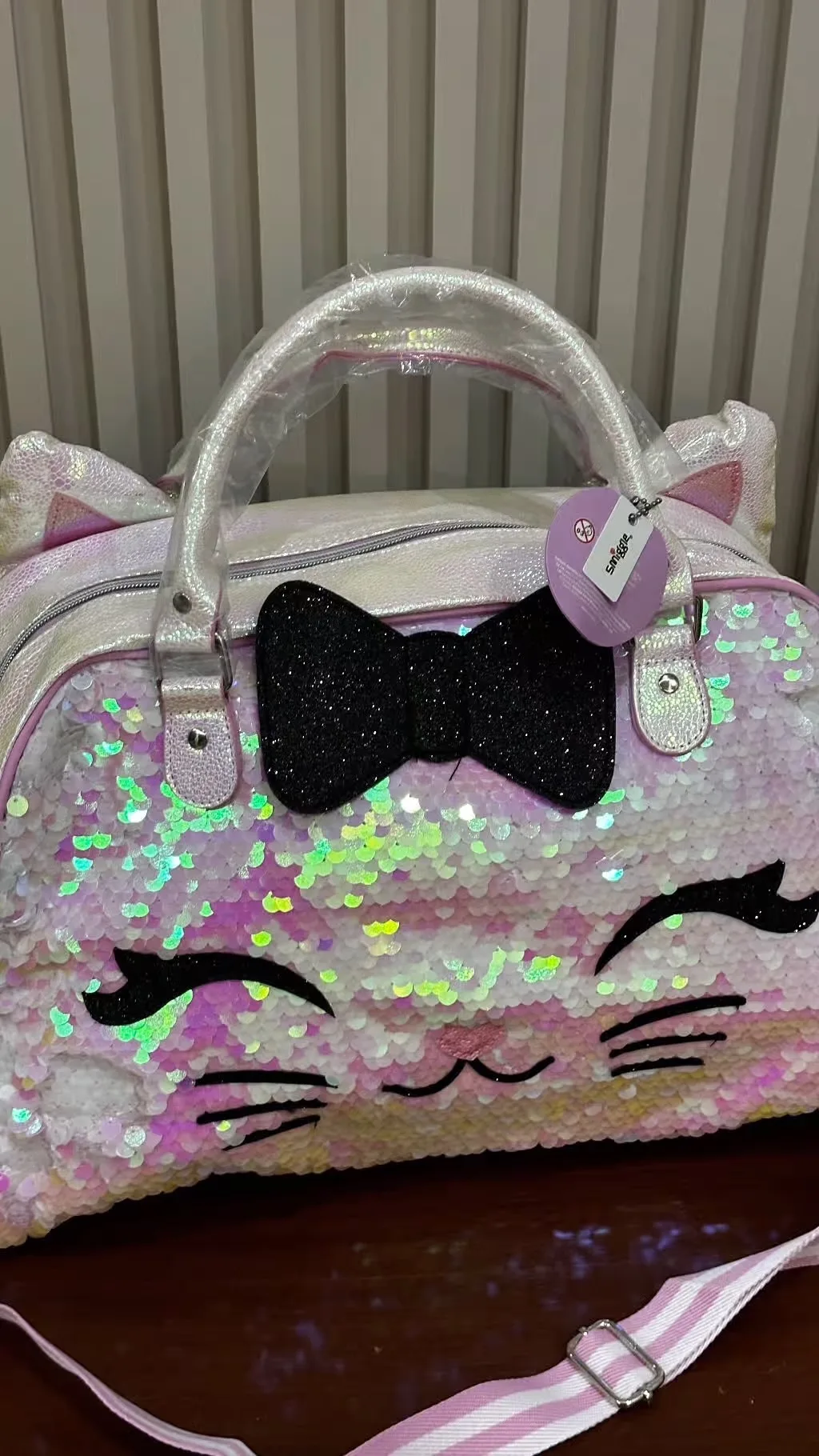 Sawikids Smiggle Sequin Cat Weekender Travel Bag – Pink & White | Approx. 42cm x 28cm x 18cm