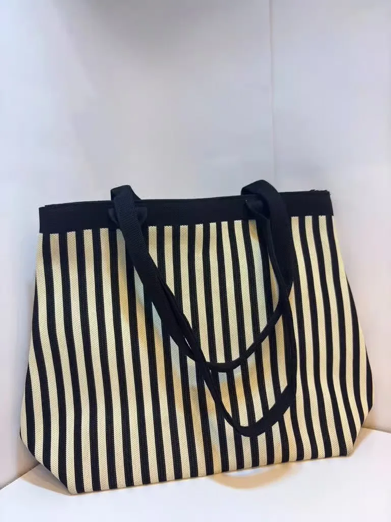 Joyandco Tote bag {stripped blank & white}