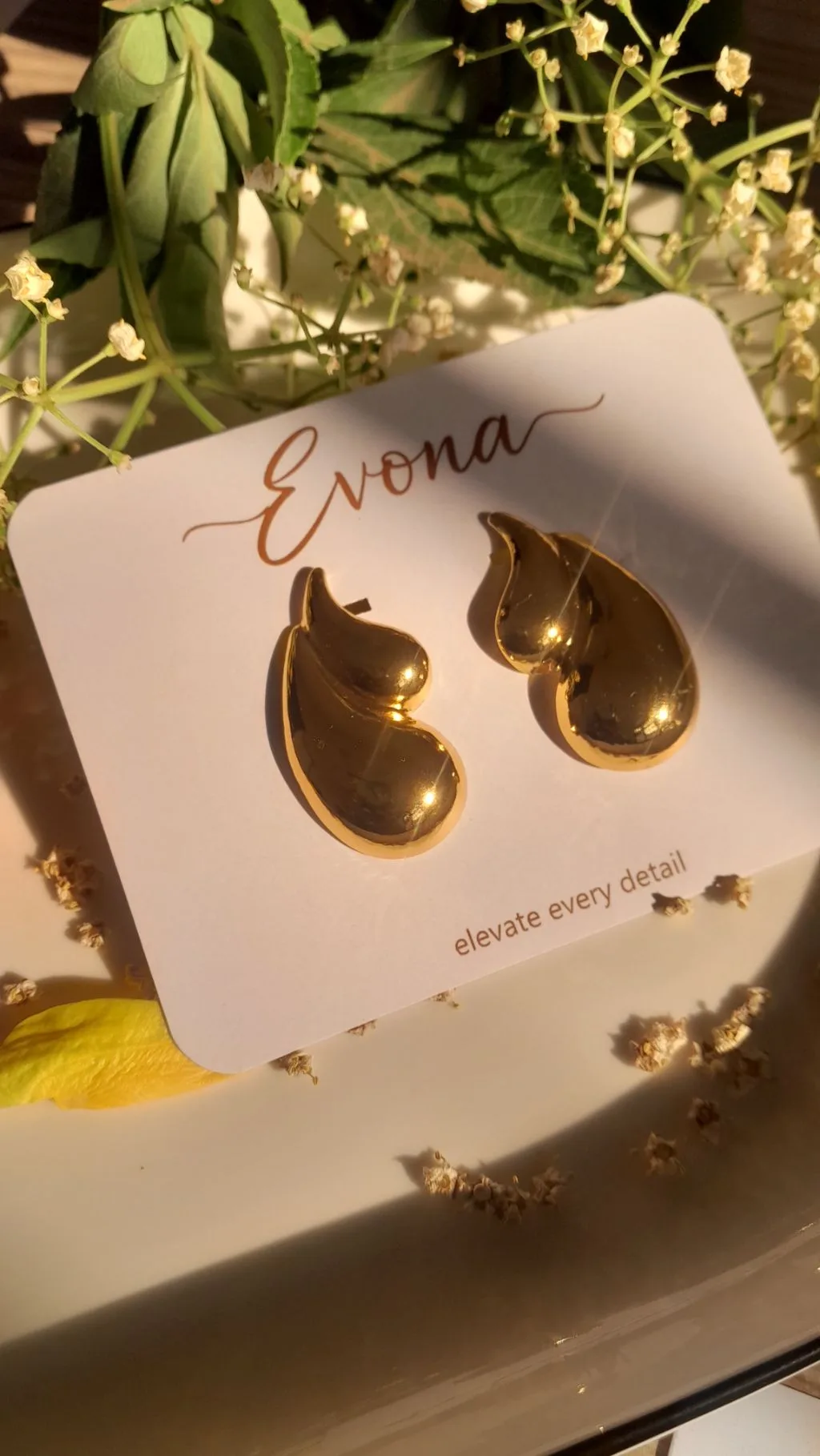 Marisol Studs
