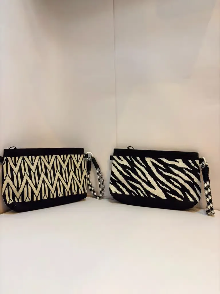 JoyandCo Wristlet pouch