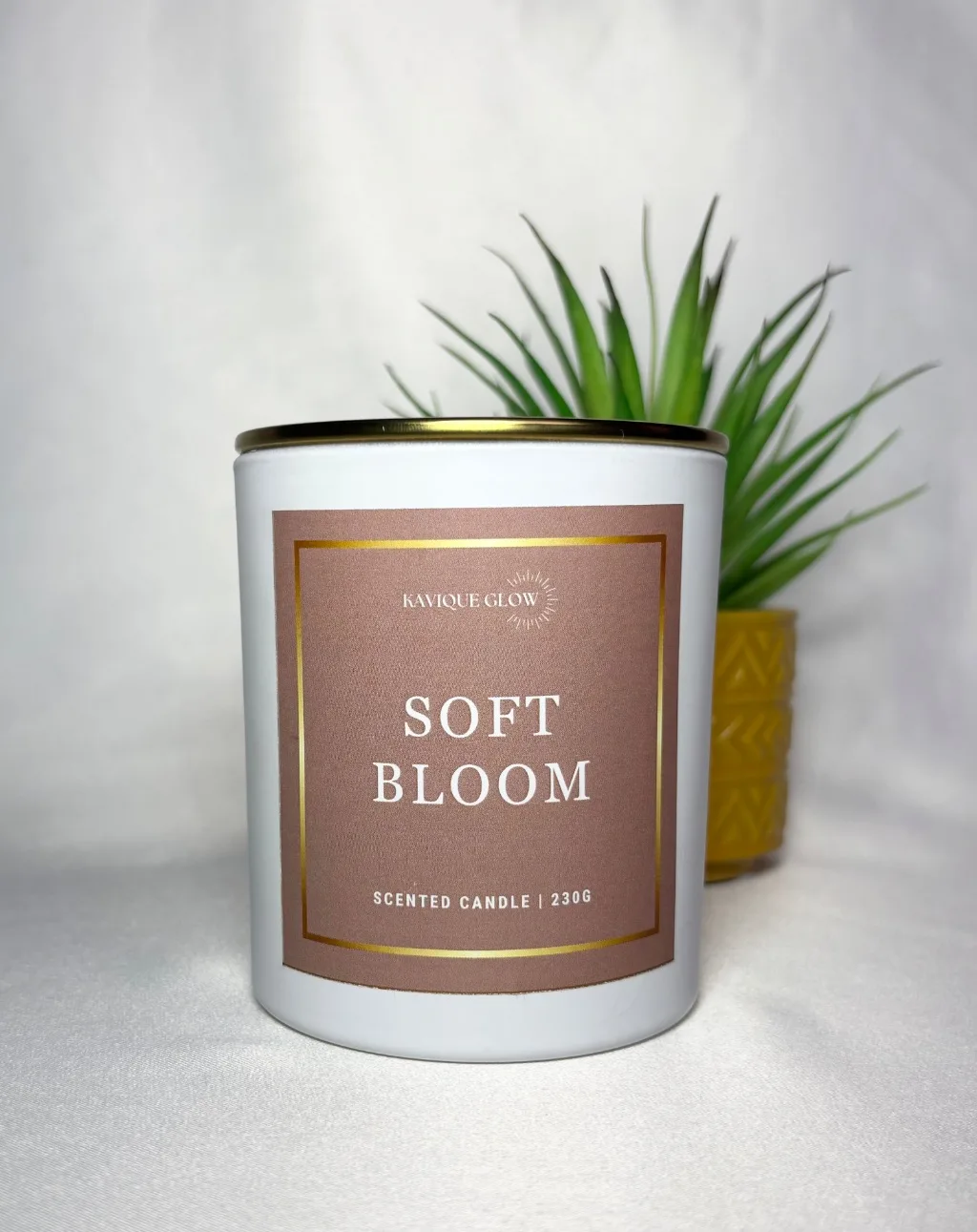 Soft Bloom Scented Candle | 230g