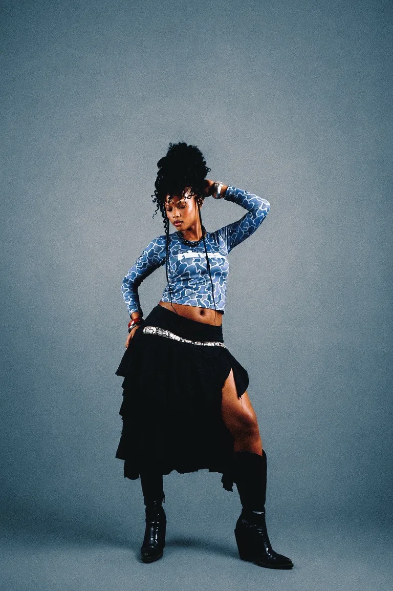 CHAMO CROP TOP