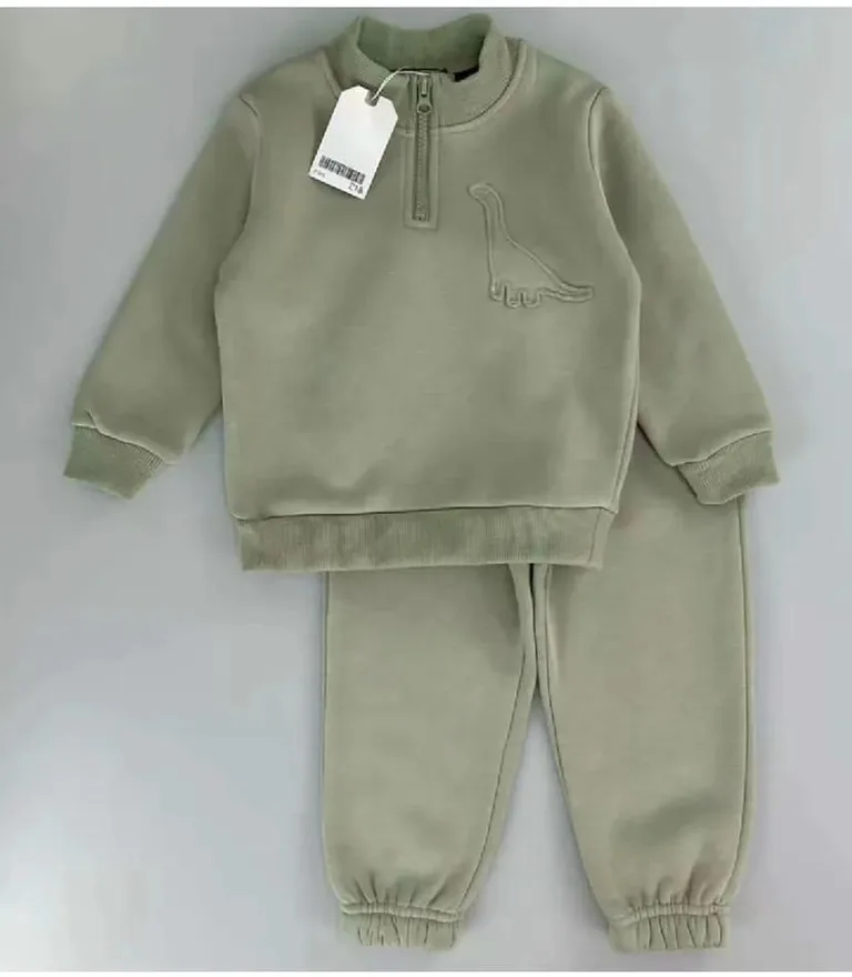 Two-Piece Activewear Tracksuit Set