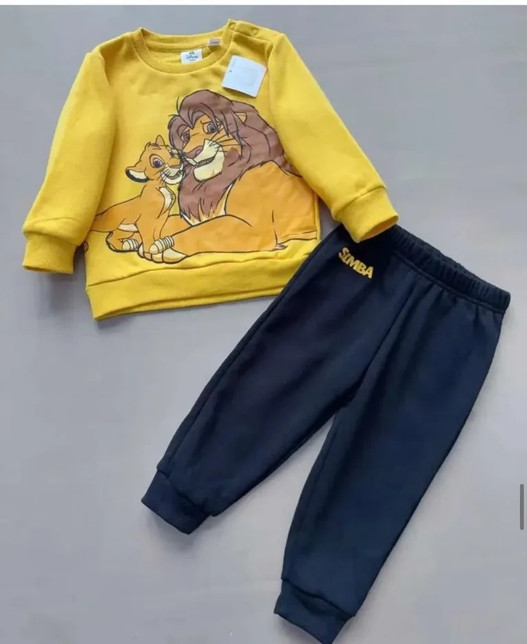 Two-Piece Activewear Tracksuit Set