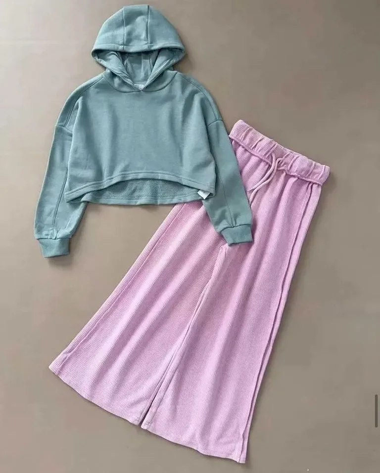 Hoodie & Wide-Leg Ribbed Pants Set