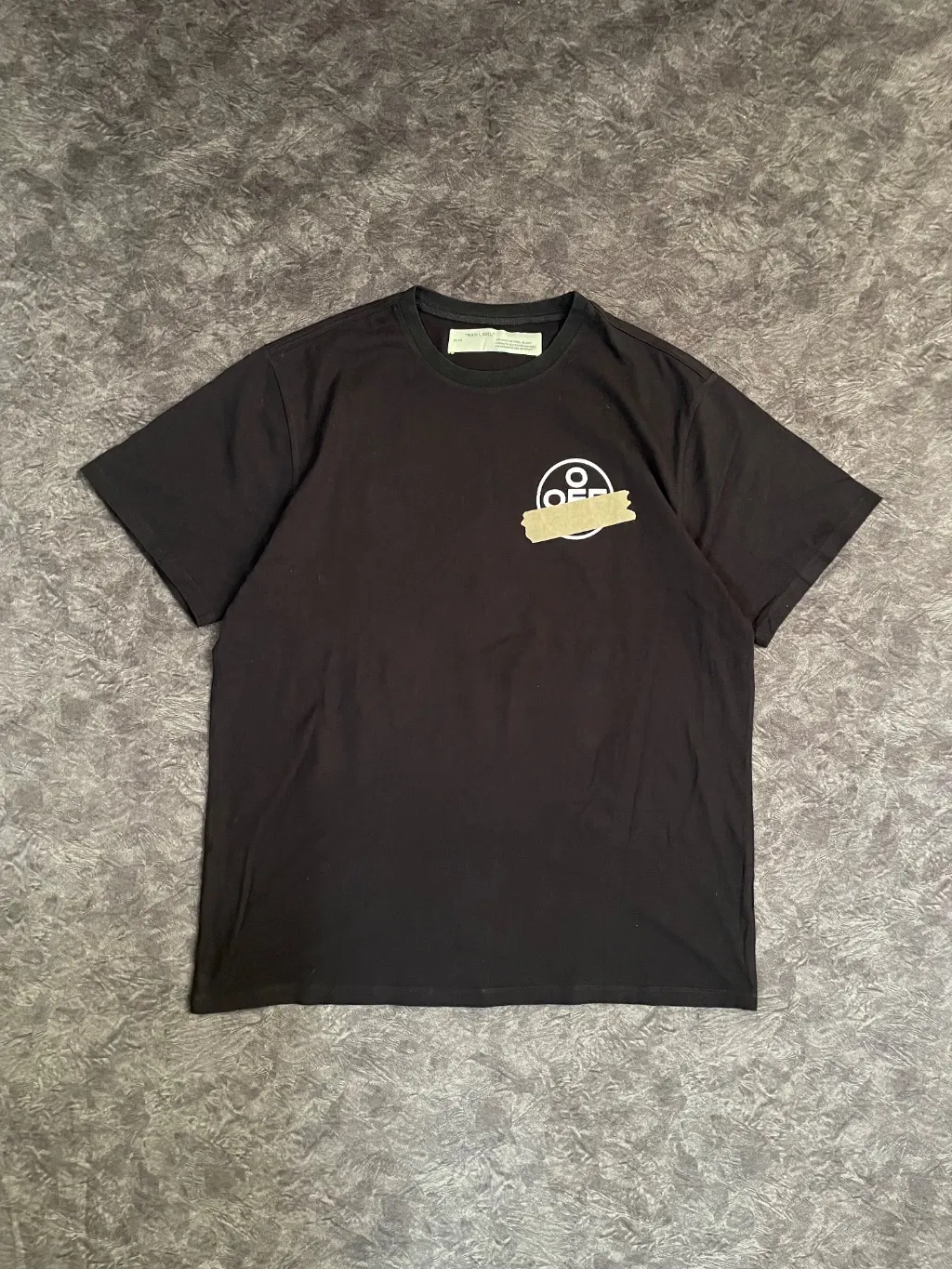 Off white T Shirt