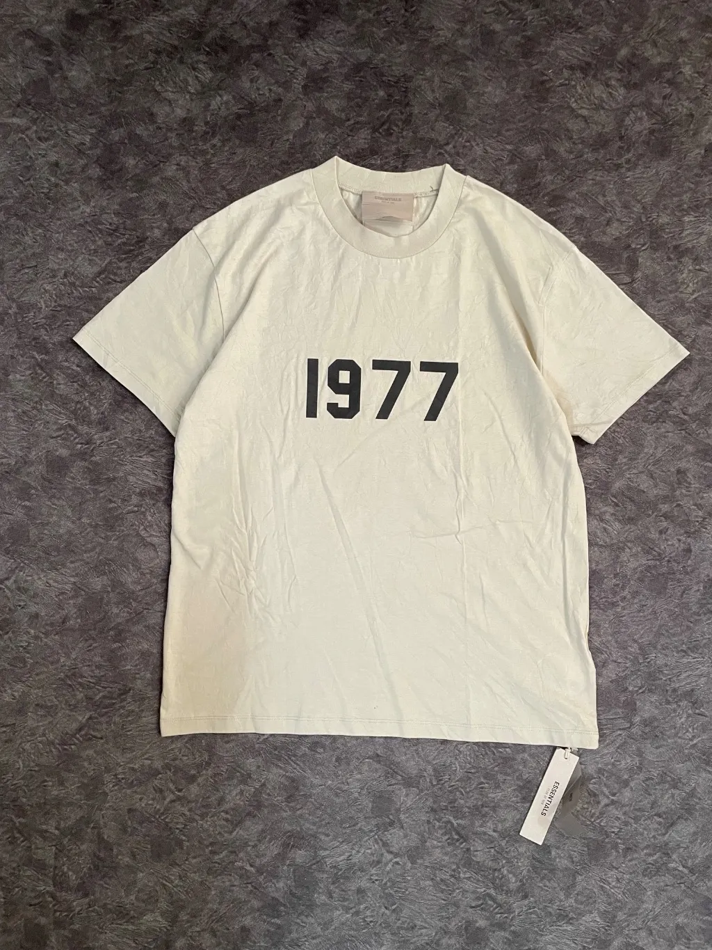 Essentials T shirt